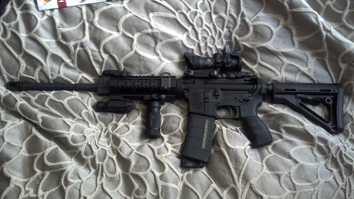 Trijicon Acog 4 X 32 Scope Dual Illuminated Chevron .223 Ballistic Reticle, Black - Customer Photo 2