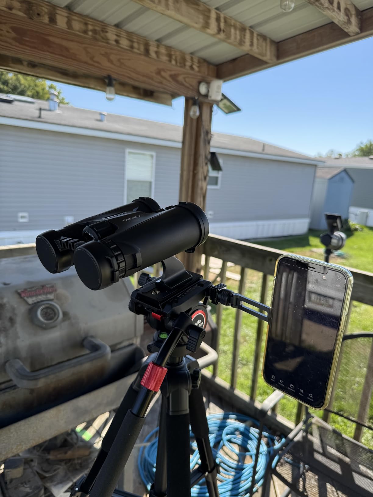 Celestron - Outland X 10x42 Binoculars – Ideal for Birding and Outdoors – 42mm Objective Lenses – 5.5° Field of View – BaK-4 Prisms – Multi-Coated – Waterproof and Fogproof - Customer Photo 1