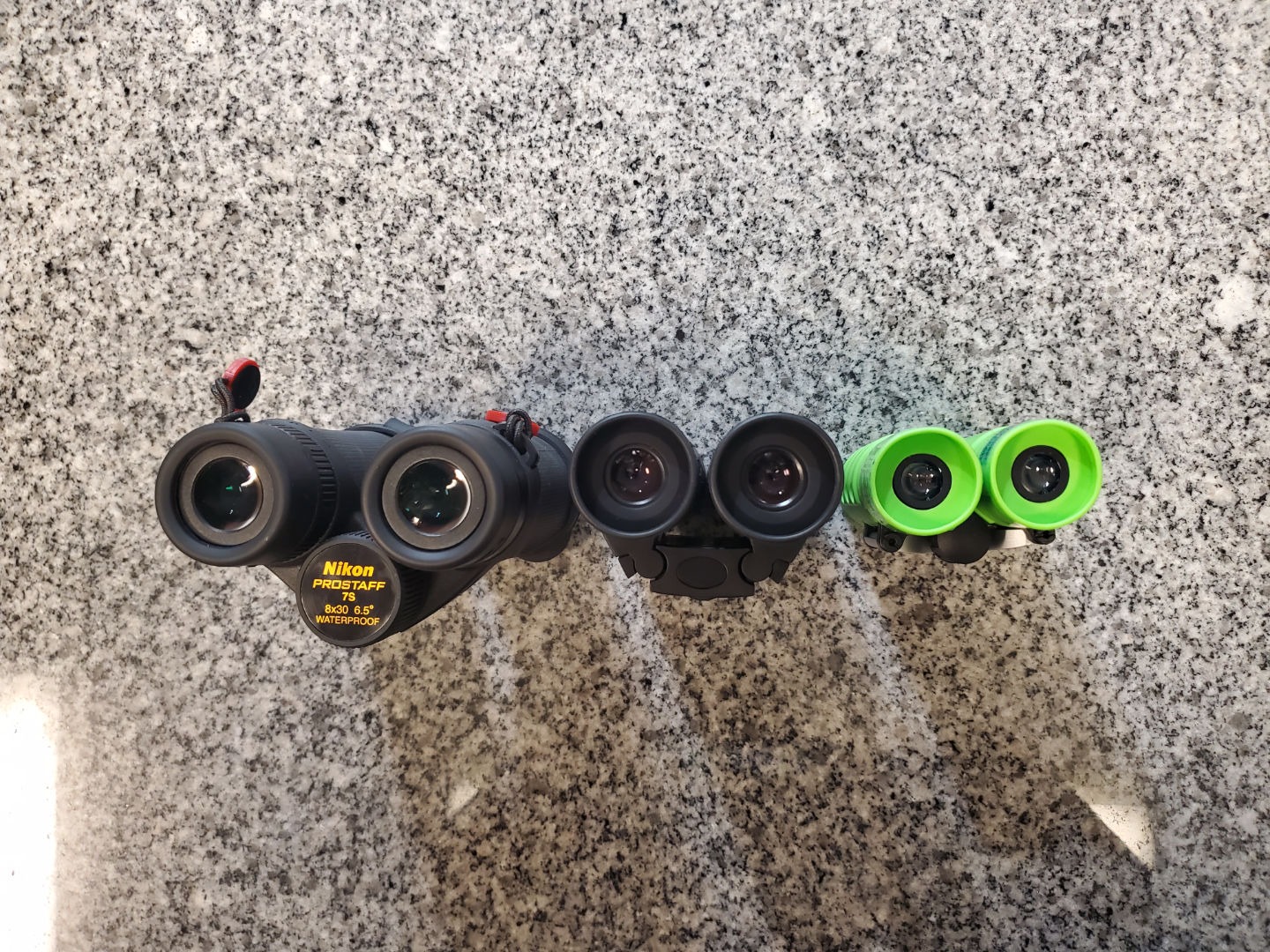 Nikon ACULON A30 10x25 Compact Binoculars customer photo 2