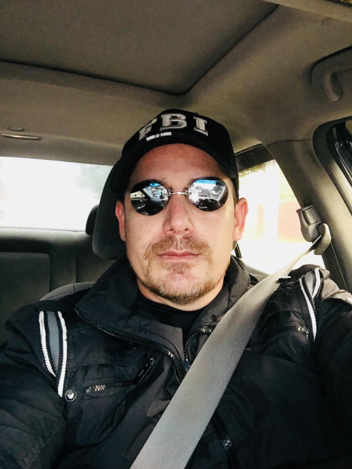 3 Colors 9.9 g Only Ultralight Rimless Retro Round Clip On Nose Sunglasses Matrix Morpheus Movie Customer Review 3 Colors 9.9 g Only Ultralight Rimless Retro Round Clip On Nose Sunglasses Matrix Morpheus Movie - Customer Photo 2