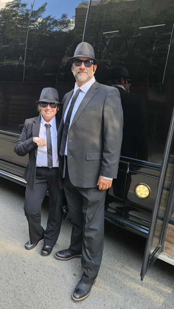 Lxnoap Black Sunglasses Classic Retro 80's Vintage Style Design UV protection Lens Customer Review Lxnoap Black Sunglasses Classic Retro 80's Vintage Style Design UV protection Lens - Customer Photo 1