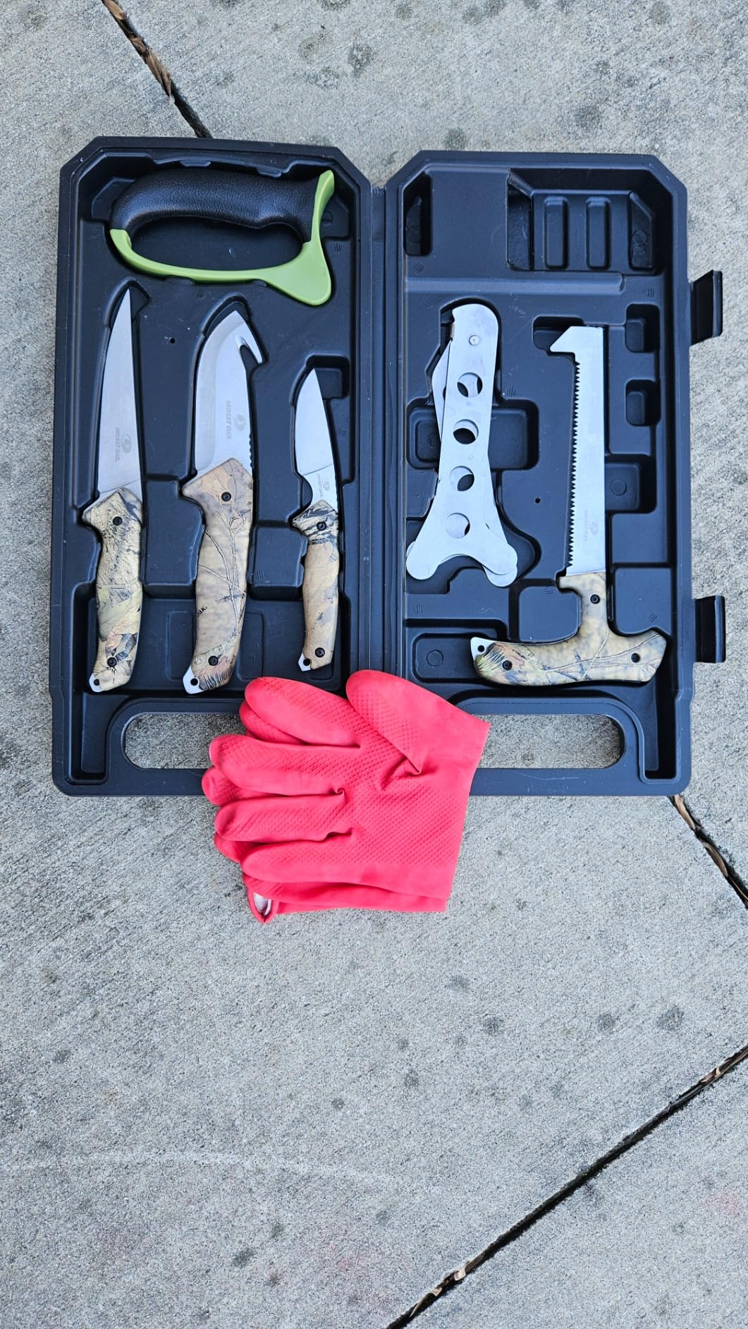 Mossy Oak Hunting Field Dressing Kit - Portable Butcher Game Processor Set (8-Piece) Customer Review Mossy Oak Hunting Field Dressing Kit - Portable Butcher Game Processor Set (8-Piece) - Customer Photo 3