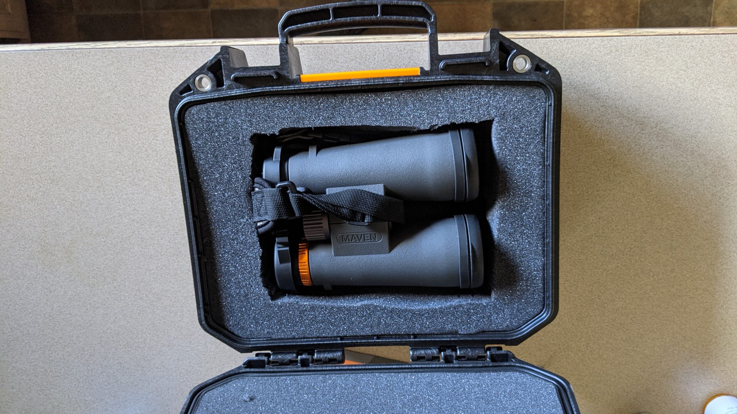 Maven C3 ED Binocular Gray/Orange (10X50) - Customer Photo 1