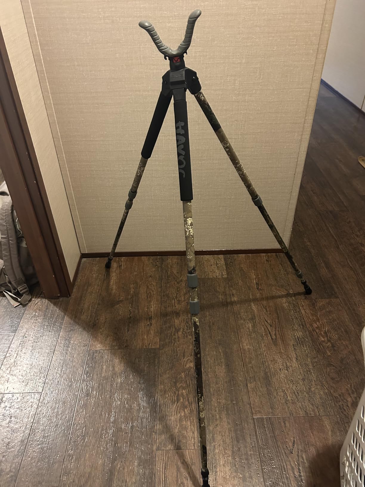BOG Havoc Family with Universal Shooting Rest, Twist Lock Legs, Lightweight Aluminum Construction, Foam Grips for Shooting, Hunting, and Outdoors Customer Review BOG Havoc Family with Universal Shooting Rest, Twist Lock Legs, Lightweight Aluminum Construction, Foam Grips for Shooting, Hunting, and Outdoors - Customer Photo 1