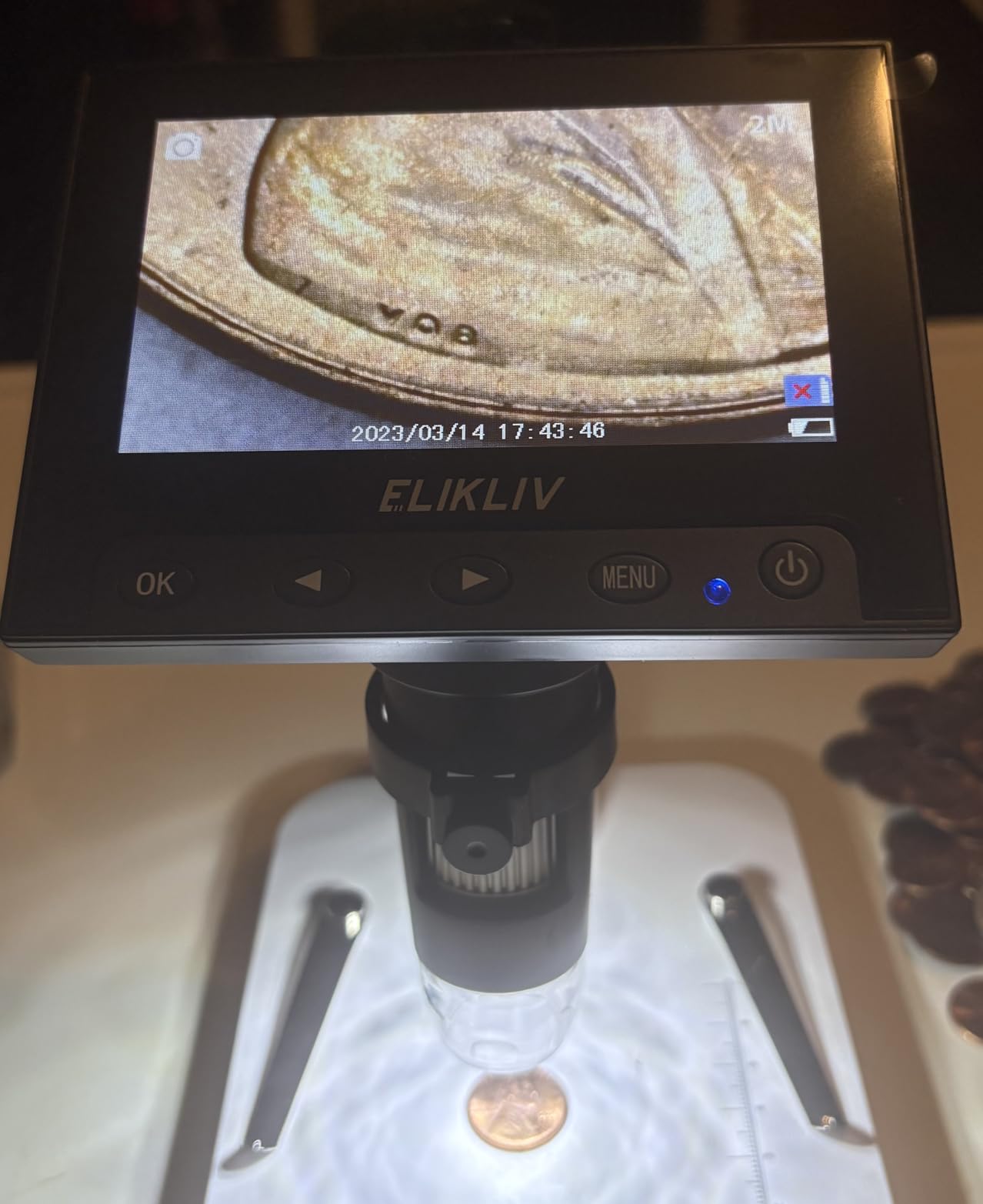 Elikliv Microscope, LCD Digital Coin Microscope 1000x, 4.3-Inch Screen, EDM4 customer photo 2