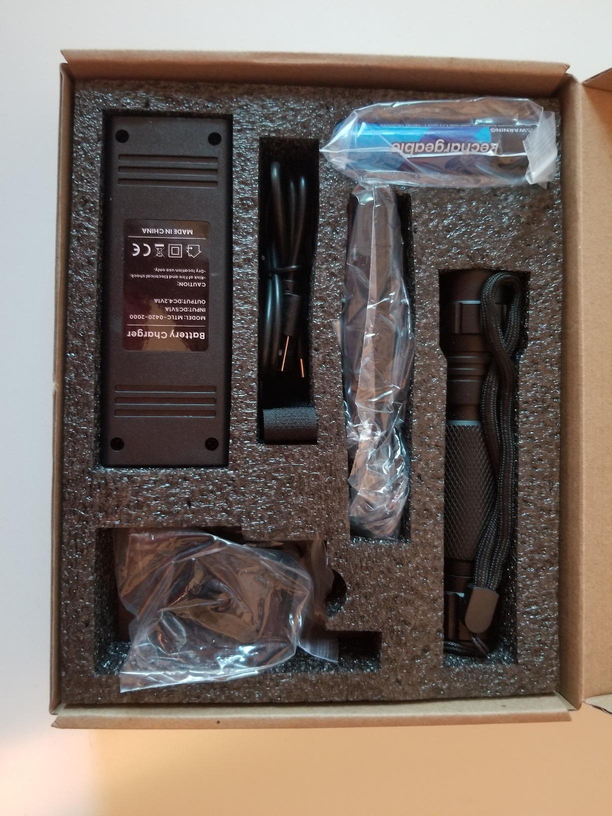 Feyachi FL22 Tactical Flashlight 1200 Lumens LED Light M Lock Rail Mount Ar Flashlight with Pressure Switch - Customer Photo 2