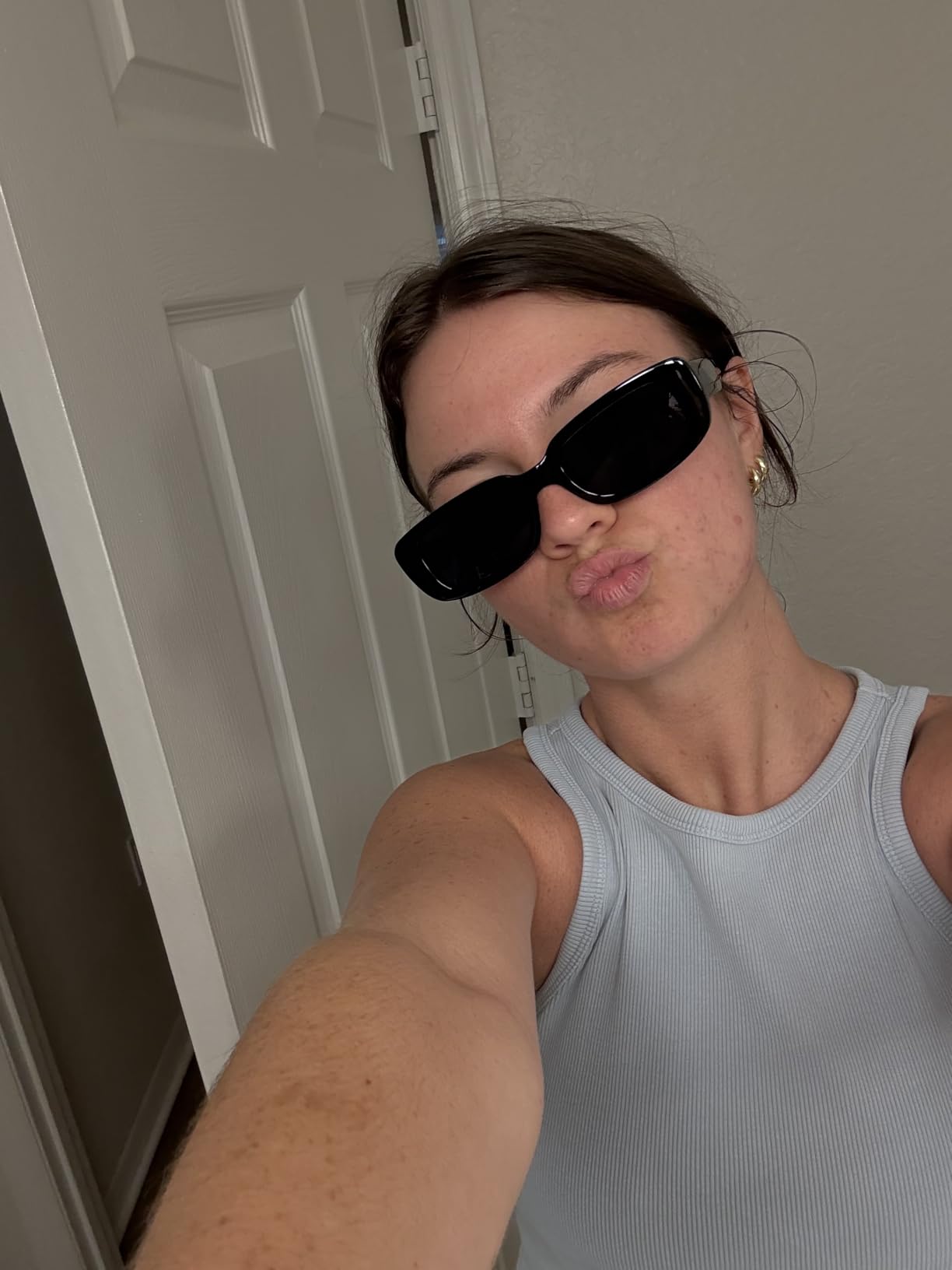 BUTABY Rectangle Sunglasses for Women Retro Driving Glasses 90's Vintage Fashion Narrow Square Frame UV400 Protection - Customer Photo 2