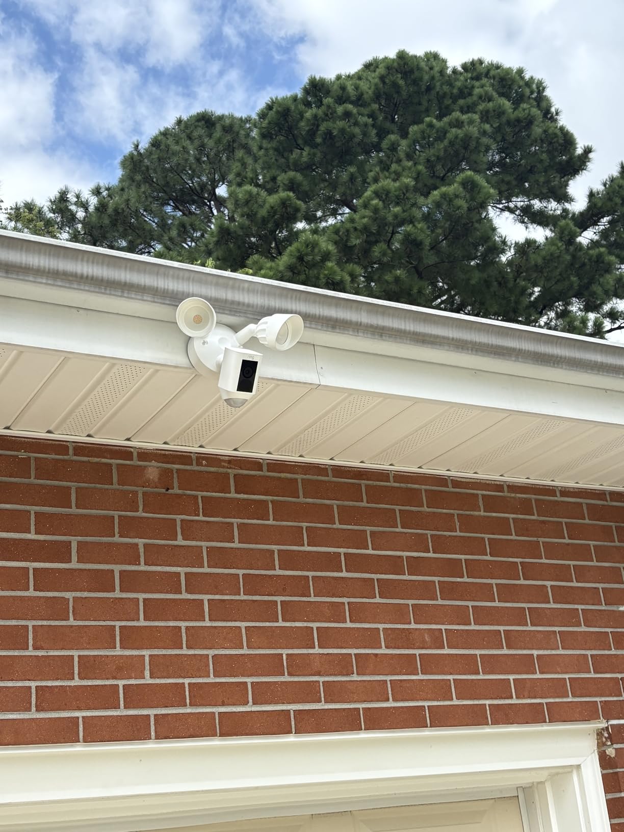 Ring Floodlight Cam Wired Plus — Outdoor home or business security with motion-activated 1080p HD video and floodlights, (2021 release) White Customer Review Ring Floodlight Cam Wired Plus — Outdoor home or business security with motion-activated 1080p HD video and floodlights, (2021 release) White - Customer Photo 2