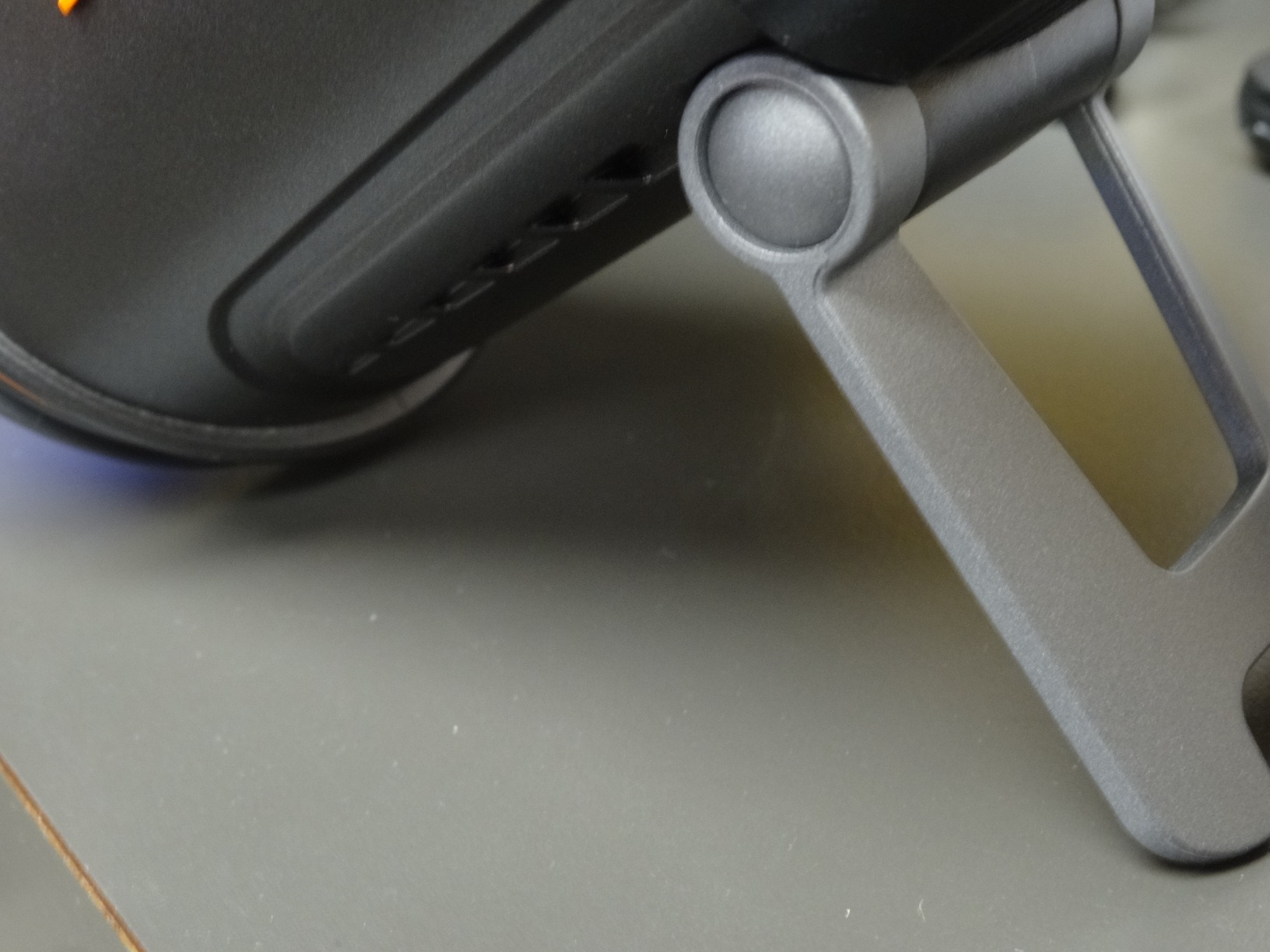 GOODSMANN Spotlight up to 2000 Lumen Marine Spotlight Waterproof Rechargeable Spot Lights Handheld Flashlight for Boats 9212-89203-01A Customer Review GOODSMANN Spotlight up to 2000 Lumen Marine Spotlight Waterproof Rechargeable Spot Lights Handheld Flashlight for Boats 9212-89203-01A - Customer Photo 1