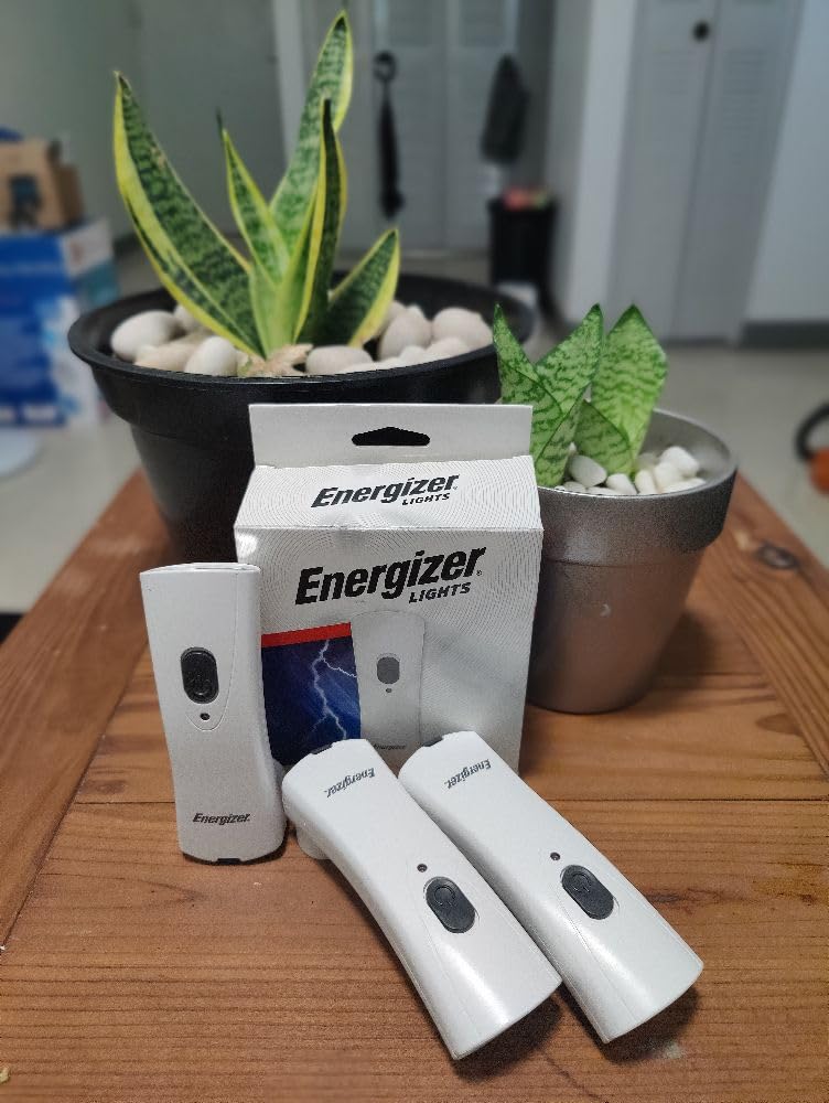 Energizer Weatheready Rechargeable Flashlights for Home, Pack of 3, Emergency Flashlight for Hurricane Supplies, Survival Kits, Power Outages, LED Flash Light with Convenient Plug-in Design Customer Review Energizer Weatheready Rechargeable Flashlights for Home, Pack of 3, Emergency Flashlight for Hurricane Supplies, Survival Kits, Power Outages, LED Flash Light with Convenient Plug-in Design - Customer Photo 2