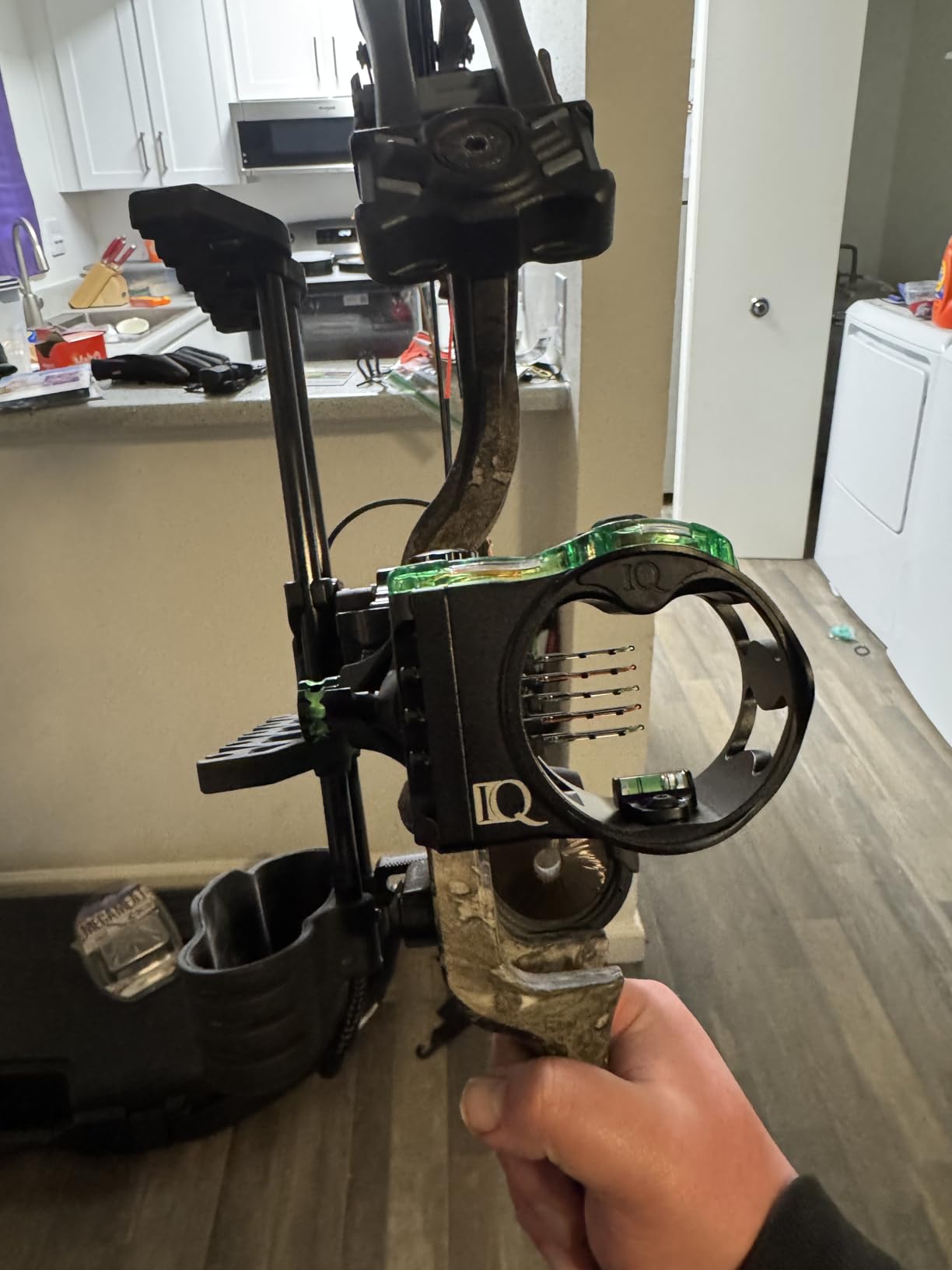 IQ Micro 5-pin Bowsight -New for 2021- All-aluminum, Patented Retina Lock Alignment Technology, Enhanced Fiber Optic Containment, Tool-free Adjustment, Available in Right & Left Hand - Customer Photo 1
