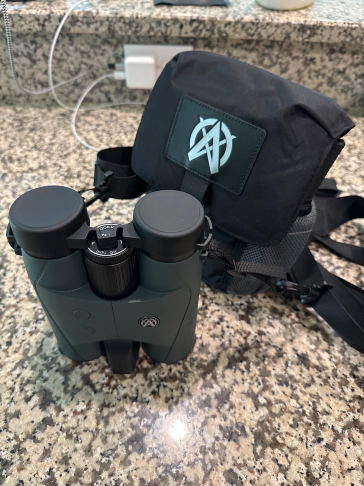 ASTRA OPTIX HBX1600B Laser Rangefinder Binoculars 10x42 customer photo 1