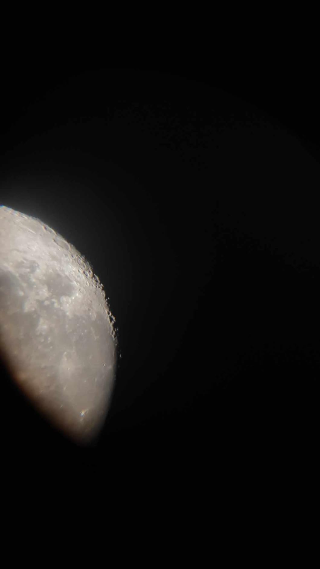 Sky-Watcher Heritage 150 Tabletop Dobsonian Telescope - Perfect for Beginners, Easy Setup, Portable, and Fun (S11710) Customer Review Sky-Watcher Heritage 150 Tabletop Dobsonian Telescope - Perfect for Beginners, Easy Setup, Portable, and Fun (S11710) - Customer Photo 2