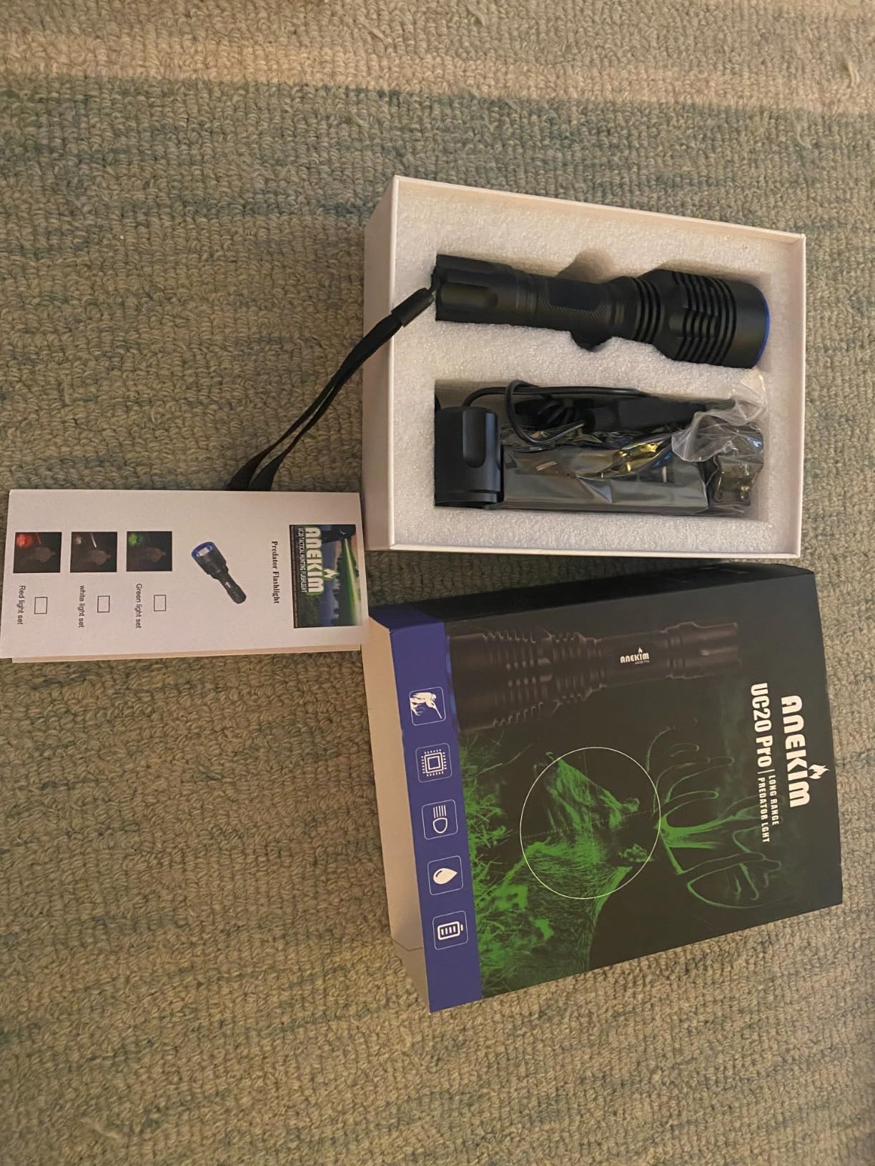 UC20Pro Green Hunting Light Flashlights 1783m Spotlight 2200 High Lumen Predator Light for Hog Coyote and Varmint Night Hunting - Customer Photo 2