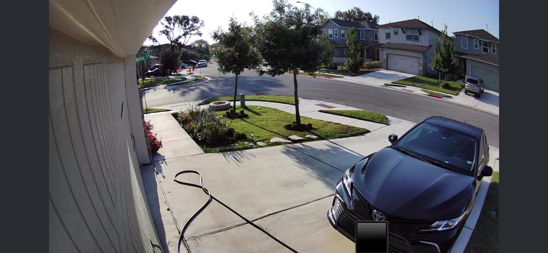Ring Outdoor Cam (Stick Up Cam) | Weather-Resistant Outdoor Camera, Live View, Color Night Vision, Two-Way Talk, Motion alerts, Works with Alexa | White Customer Review Ring Outdoor Cam (Stick Up Cam) | Weather-Resistant Outdoor Camera, Live View, Color Night Vision, Two-Way Talk, Motion alerts, Works with Alexa | White - Customer Photo 2