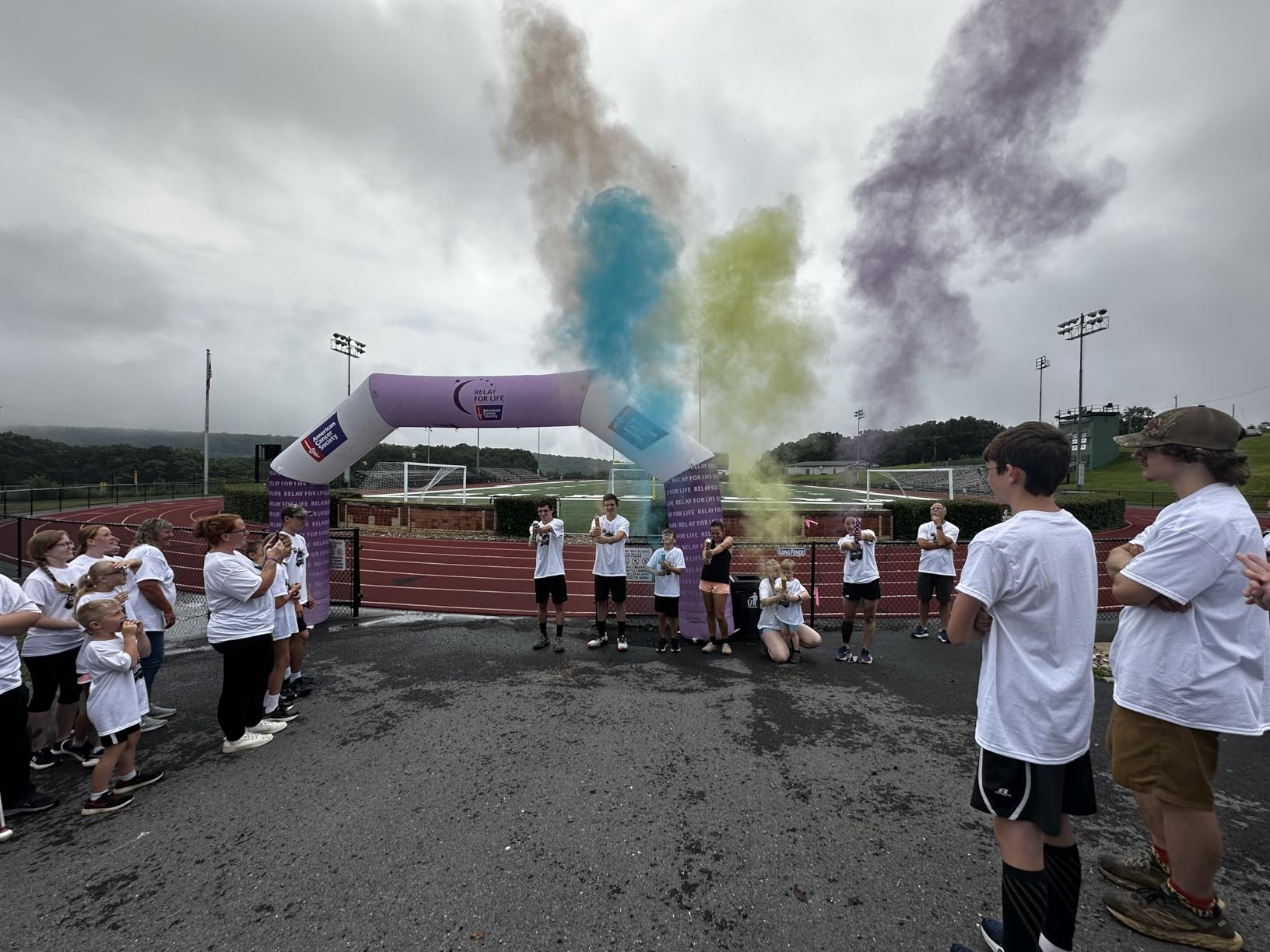 Rainbow Powder Cannons Smoke Bombs Biodegradable Poppers | Assorted 6 Pack | Launch up to 25 ft | Decorations For Photoshoots, Gender Reveal, Celebrations, Festivals, and Parties | TUR Party Supplies - Customer Photo 1