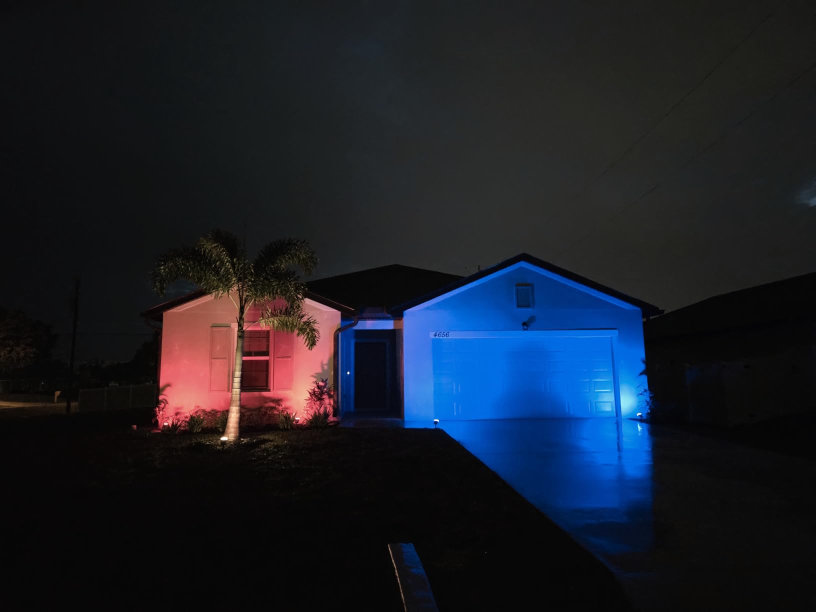 Solar Spot Lights Outdoor Waterproof 4 Pack IP65, 63 LED 3 Lighting Modes Spotlights for Yard Garden House Garage Pathway Customer Review Solar Spot Lights Outdoor Waterproof 4 Pack IP65, 63 LED 3 Lighting Modes Spotlights for Yard Garden House Garage Pathway - Customer Photo 1