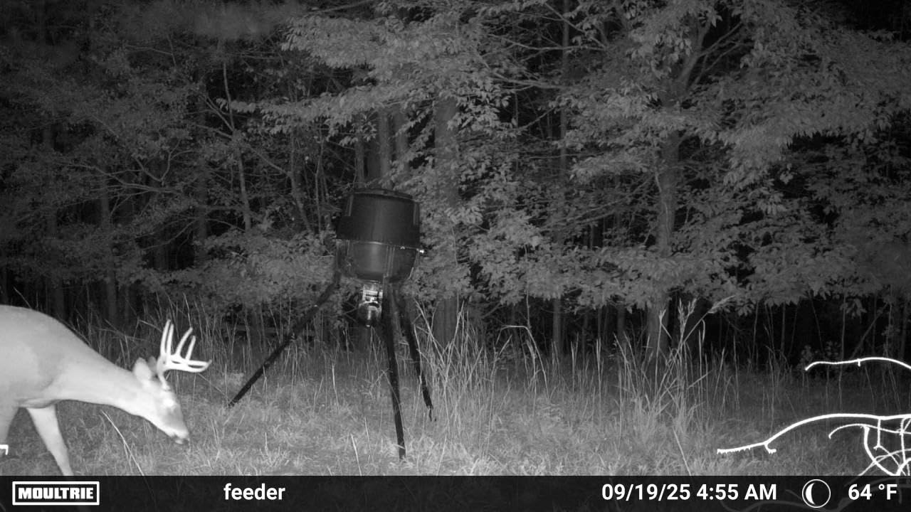 Moultrie Edge 2 Cellular Trail Camera - Auto Connect Nationwide 4G LTE - On Demand 36MP Photo - 1080P Video with HD Audio - 100 Ft Detection Range - Low Glow Flash - Customer Photo 2