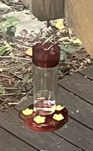 Plastic Hummingbird Feeders for Outdoors Hanging Ant and Bee Proof, 2 Pack 15 Ounces Red Hummingbird Feeder with 5 Feeding Ports and Perches, Built-in Ant Moat, Outside Garden Décor (Plastic, 2) - Customer Photo 1
