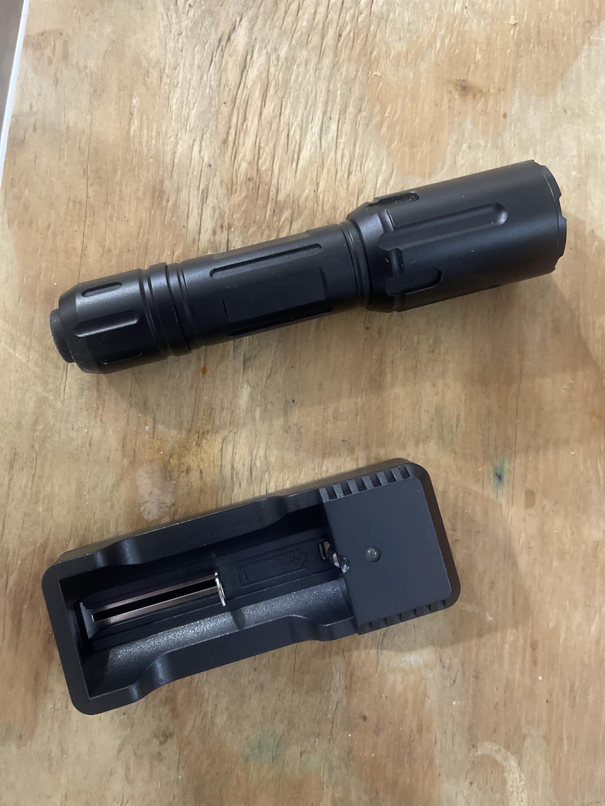 SABERTOOTH Police Tactical Flashlight-2200 High Lumen Duty Belt Flashlight for Law Enforcement Defense Single Mode Flashlight with Holster Tactical Gear Safety Accessories(Black) Customer Review SABERTOOTH Police Tactical Flashlight-2200 High Lumen Duty Belt Flashlight for Law Enforcement Defense Single Mode Flashlight with Holster Tactical Gear Safety Accessories(Black) - Customer Photo 2