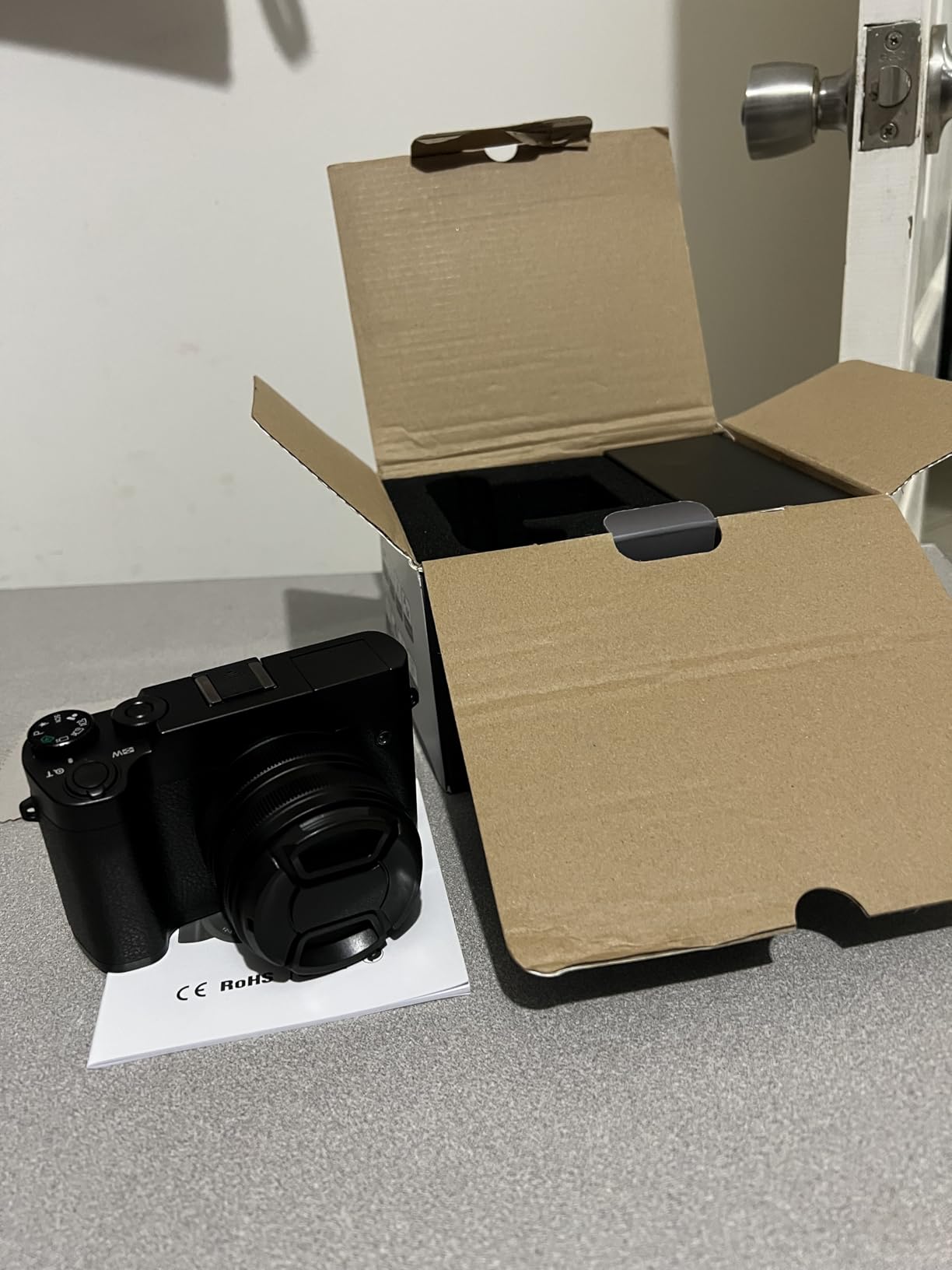 5K Digital Camera, 64MP Cameras for Photography with 6X Optical Zoom & Autofocus, WiFi Vlogging Camera for YouTube Video - Customer Photo 2