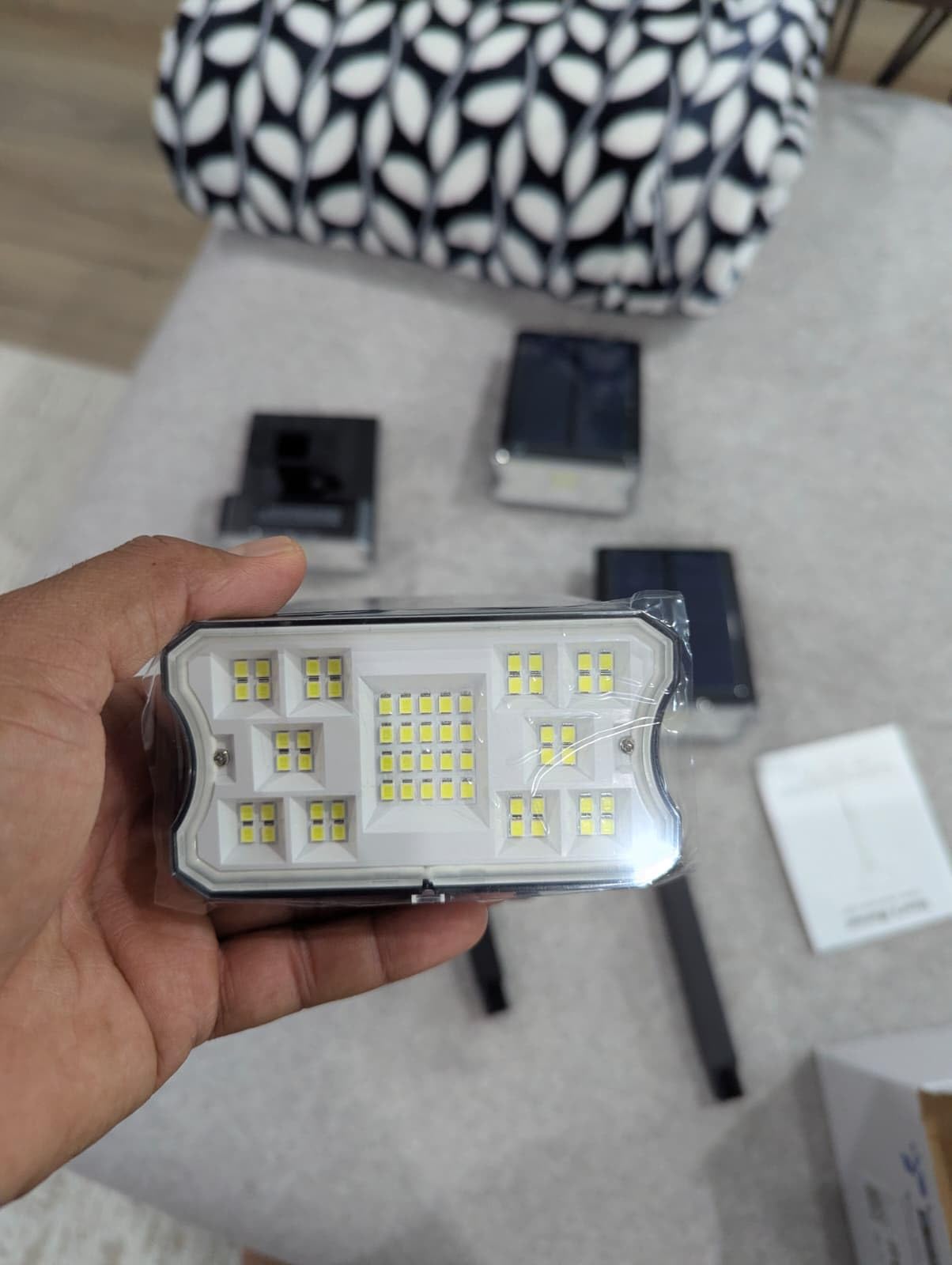 HGGH Solar Lights Outdoor Waterproof IP67, 60 LED 3 Lighting Modes Solar Spot Lights Outdoor for Yard Garden Pathway Landscape, Auto On/Off, Function 2 in 1(Cool White, 4 Pack) Customer Review HGGH Solar Lights Outdoor Waterproof IP67, 60 LED 3 Lighting Modes Solar Spot Lights Outdoor for Yard Garden Pathway Landscape, Auto On/Off, Function 2 in 1(Cool White, 4 Pack) - Customer Photo 2