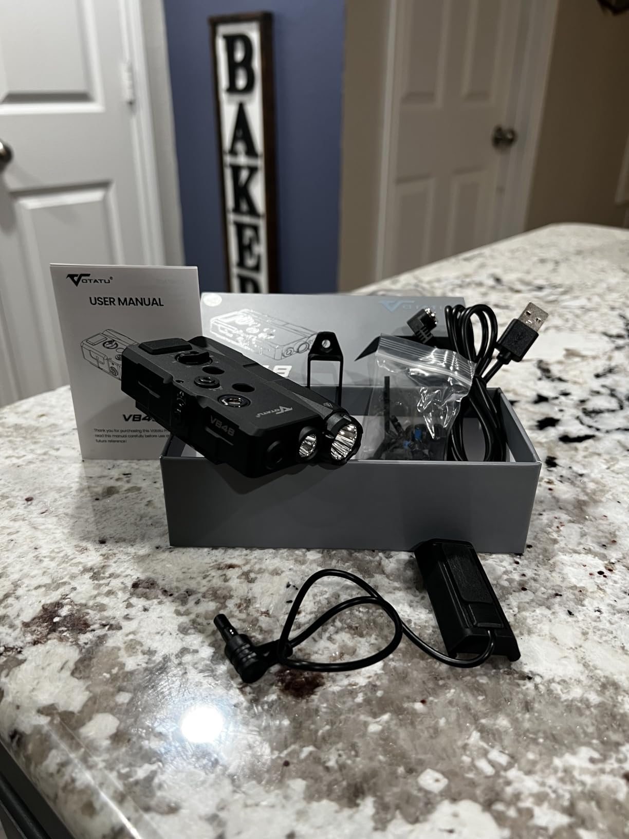 VOTATU V848 Laser Light Combo, Green/IR Laser & 1700LM Flashlight/IR Illuminator Combo, Multi-Mode Display Screen Weapon Light Laser for Rifle and Shotgun Compatible with Mlok Picatinny Rail - Customer Photo 2