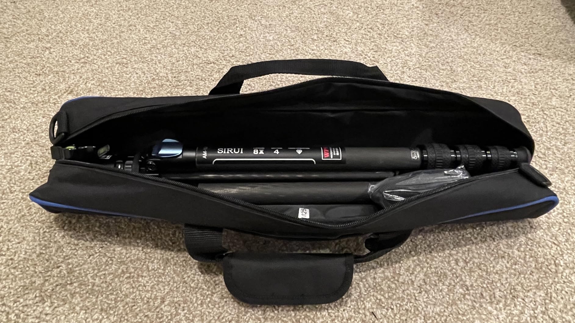 SIRUI AM-324S+G1 Carbon Fiber Tripod Kit with Low Profile Ball Head customer photo 2