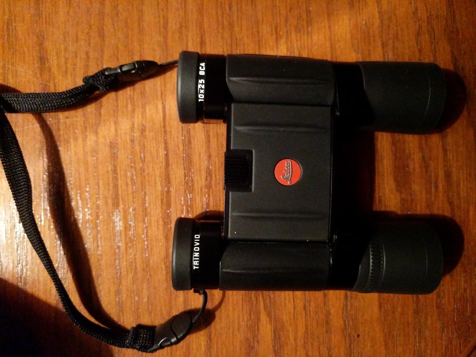 Leica 10x25 BCA Trinovid Binoculars with Case (Black) customer photo 1