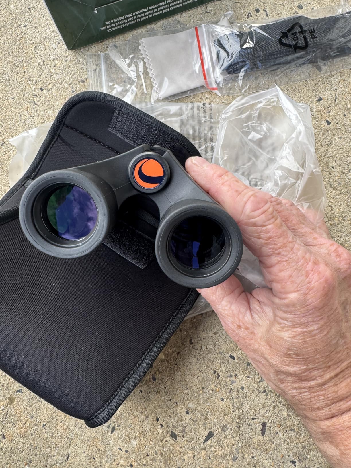 Celestron Outland X 8x25 Binoculars customer photo 1