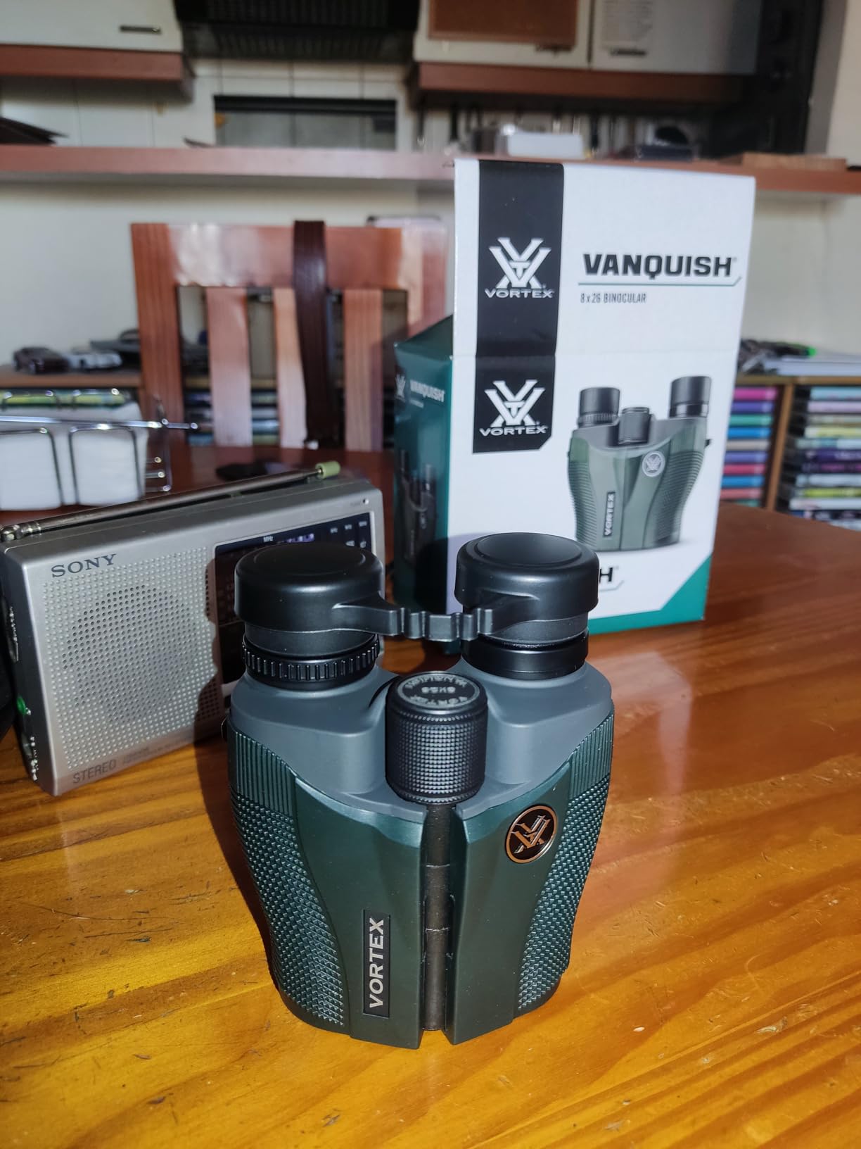 Vortex Vanquish Reverse Porro Prism Binoculars | SD Optics, Compact, Multi-Coated Lenses, Rubber Armor, Waterproof, Fogproof, Shockproof - Unlimited, Unconditional Warranty customer photo 2