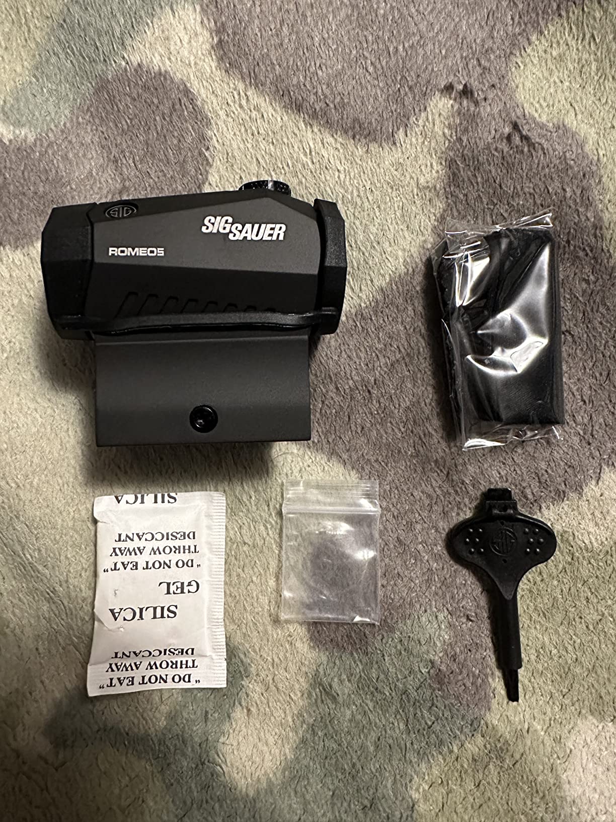 SIG SAUER ROMEO5 GEN I & GEN II 2 MOA Dot Sight - 1x20mm Compact Durable IPX-7 Waterproof Shooting Rifle Sight customer photo 2