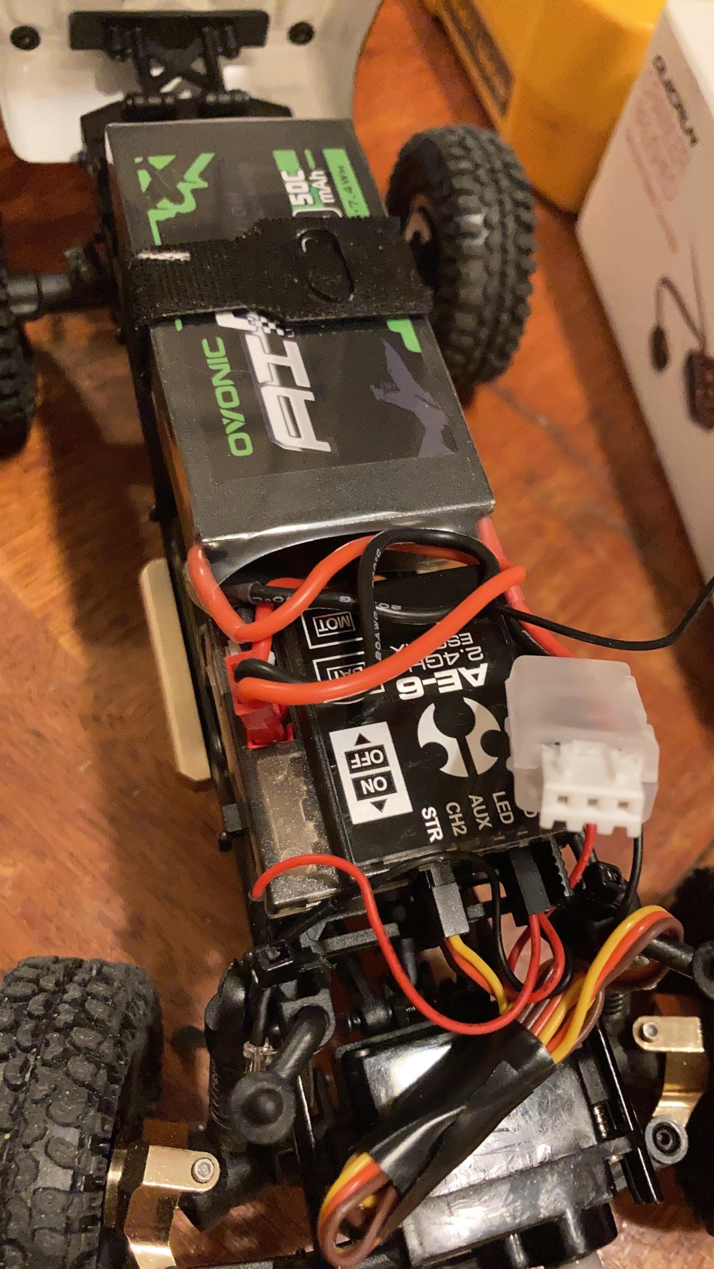 OVONIC 2s Lipo Battery 50C 1000mAh 7.4V Lipo Battery with JST Connector for RC FPV Racing Drone Quadcopter (2 Packs) customer photo 2
