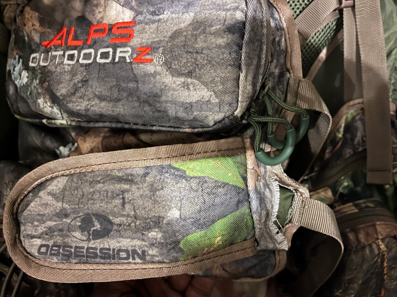 ALPS OutdoorZ Grand Slam Turkey Vest w/Memory Foam Seat, Sit Anywhere Removable Kickstand Frame - Outdoor Hunting Camo Gear customer photo 2