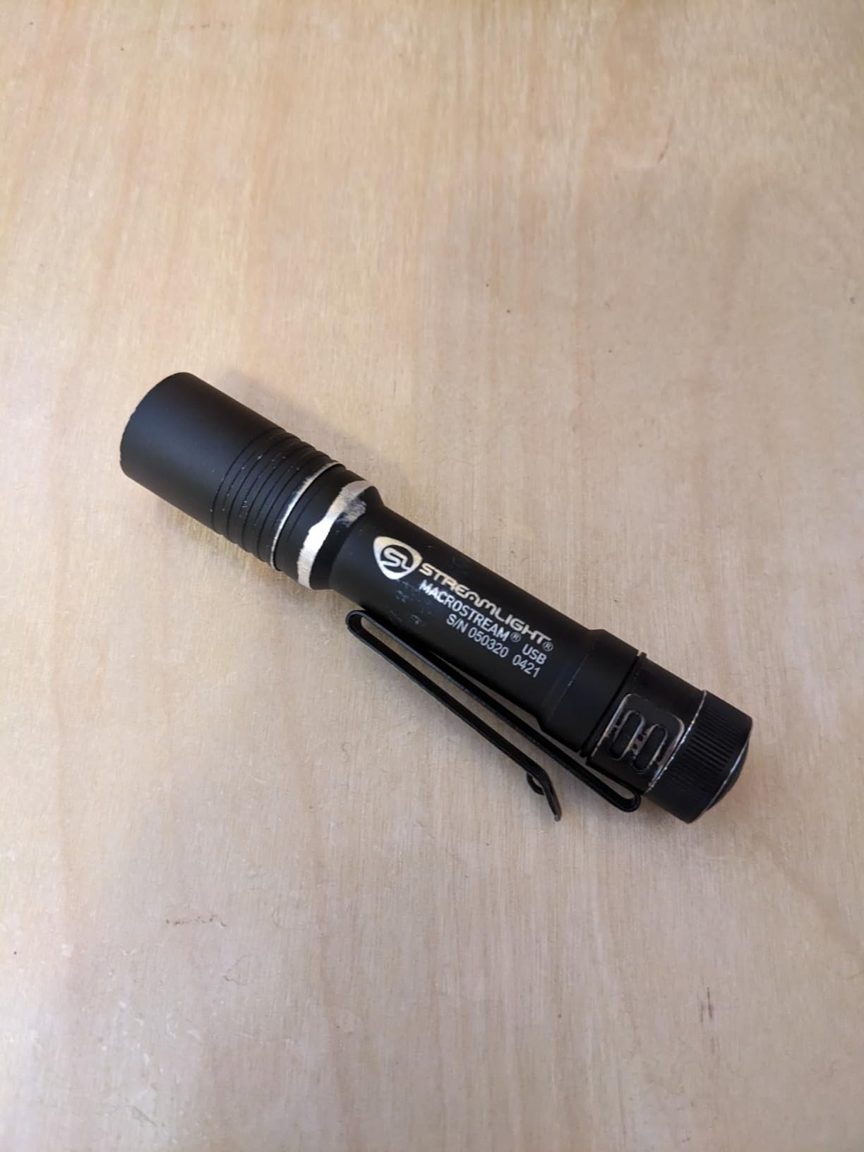 Streamlight 66320 MacroStream 500-Lumen 2,000-Candela Flashlight, Black customer photo 2