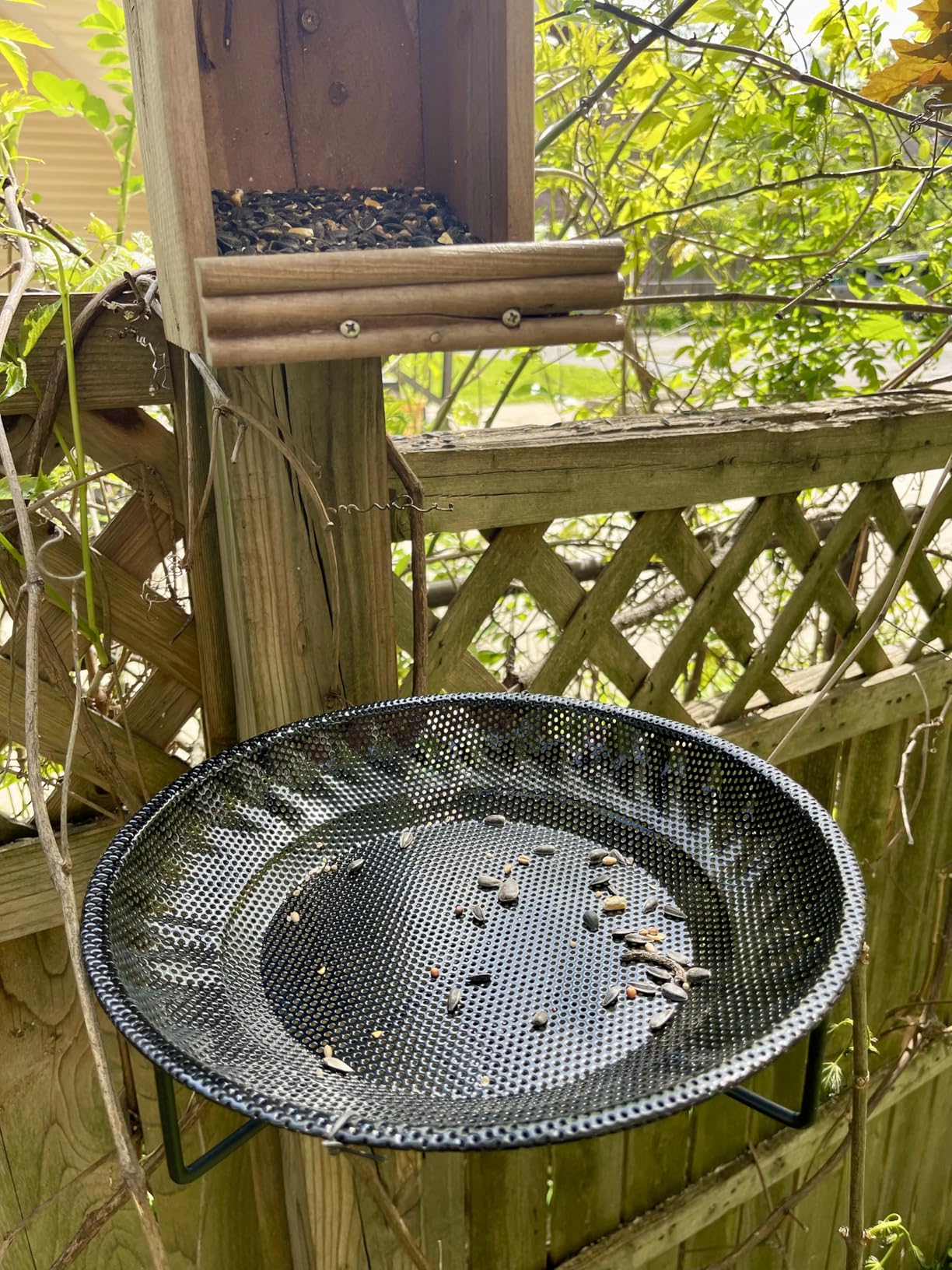 CQAIRIOU Upgraded Ground Platform Bird Feeder Tray, 11.8