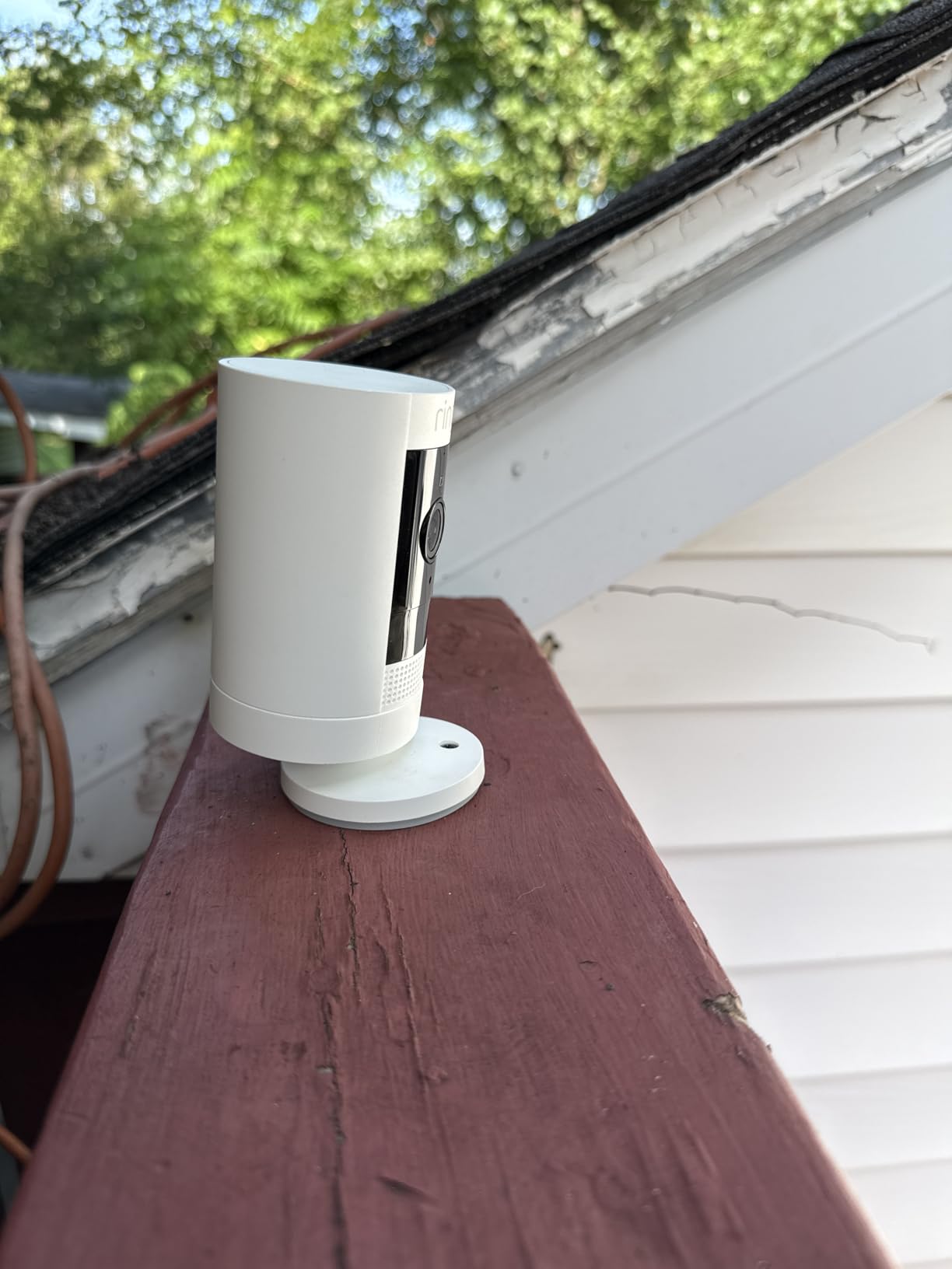 Ring Outdoor Cam (Stick Up Cam) - Battery, White customer photo 1