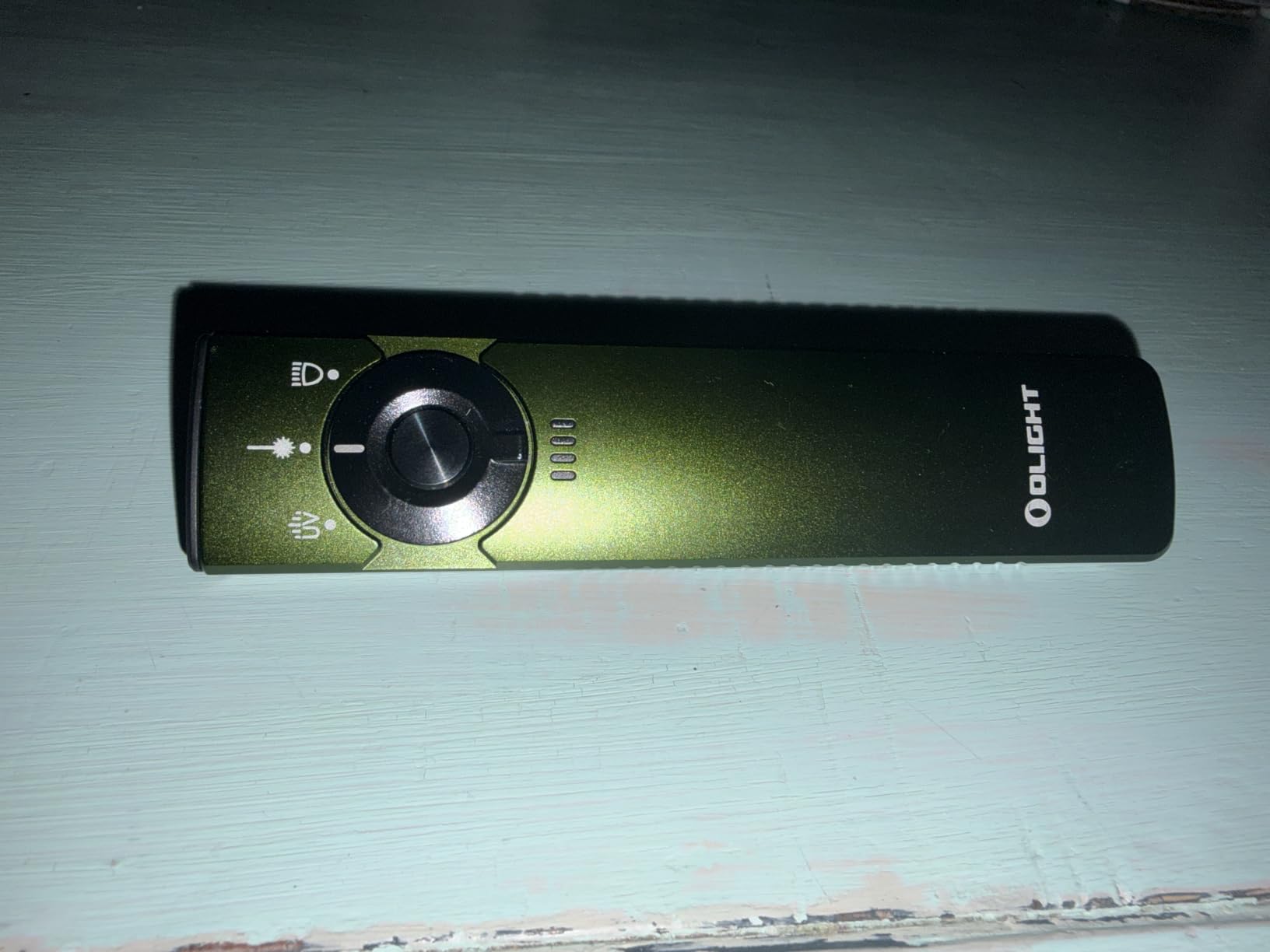 OLIGHT Arkfeld Pro Rechargeable EDC Flat Flashlight, OD Green CW customer photo 2