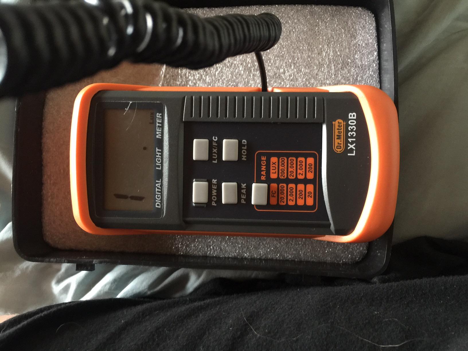 Dr.meter Digital Illuminance Light Meter 0-200,000 Lux Range Lux Meter customer photo 1