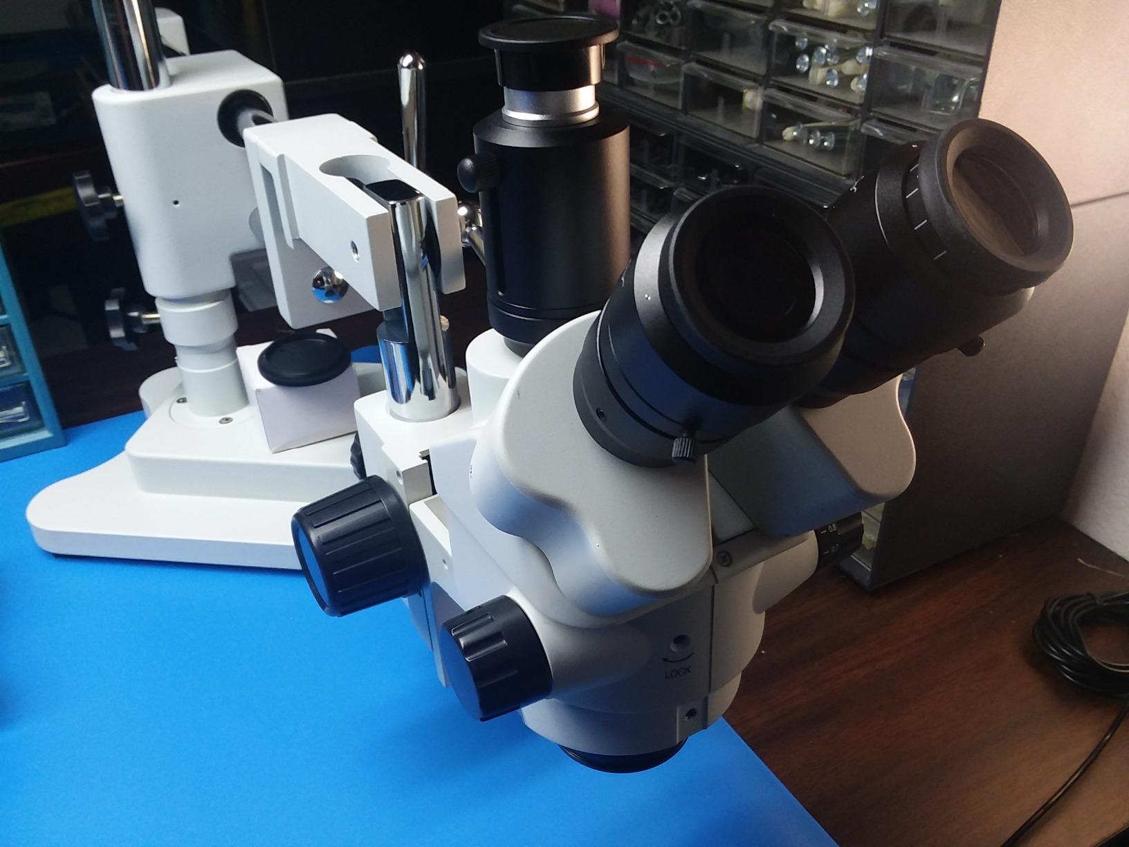 AmScope SM-4NTP 45X Simul-Focal Stereo Lockable Zoom Microscope on Dual Arm Boom Stand customer photo 1