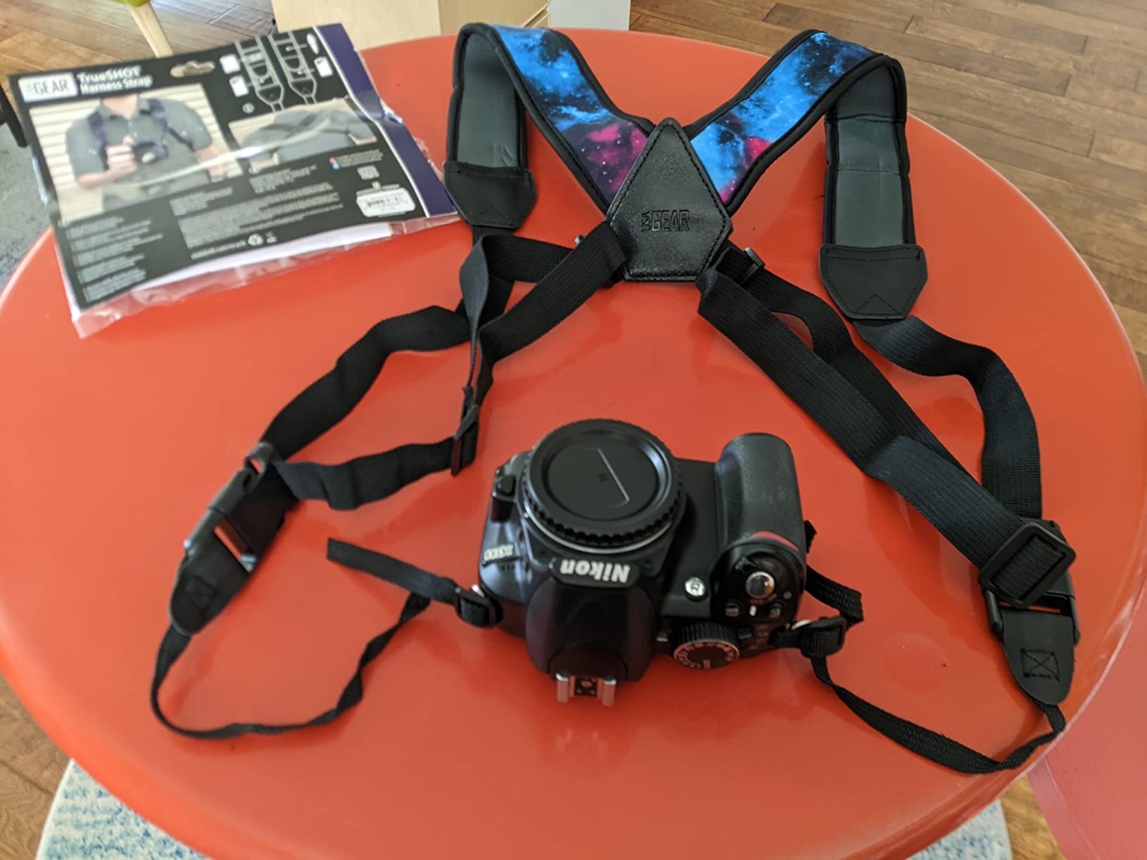 USA Gear DSLR Camera Strap Chest Harness with Quick Release Buckles, Southwest Neoprene Pattern and Accessory Pockets customer photo 1