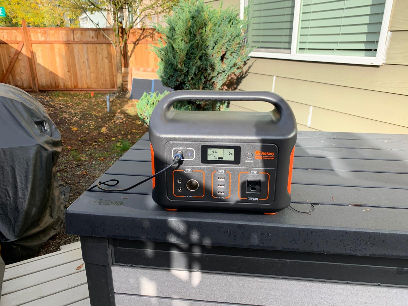 Jackery Explorer 500 v2 Portable Power Station, 512Wh, 500W AC | LiFePO4 Battery, 1000W Surge, 14 lbs Lightweight, AC Cable Included, Solar Generator customer photo 2