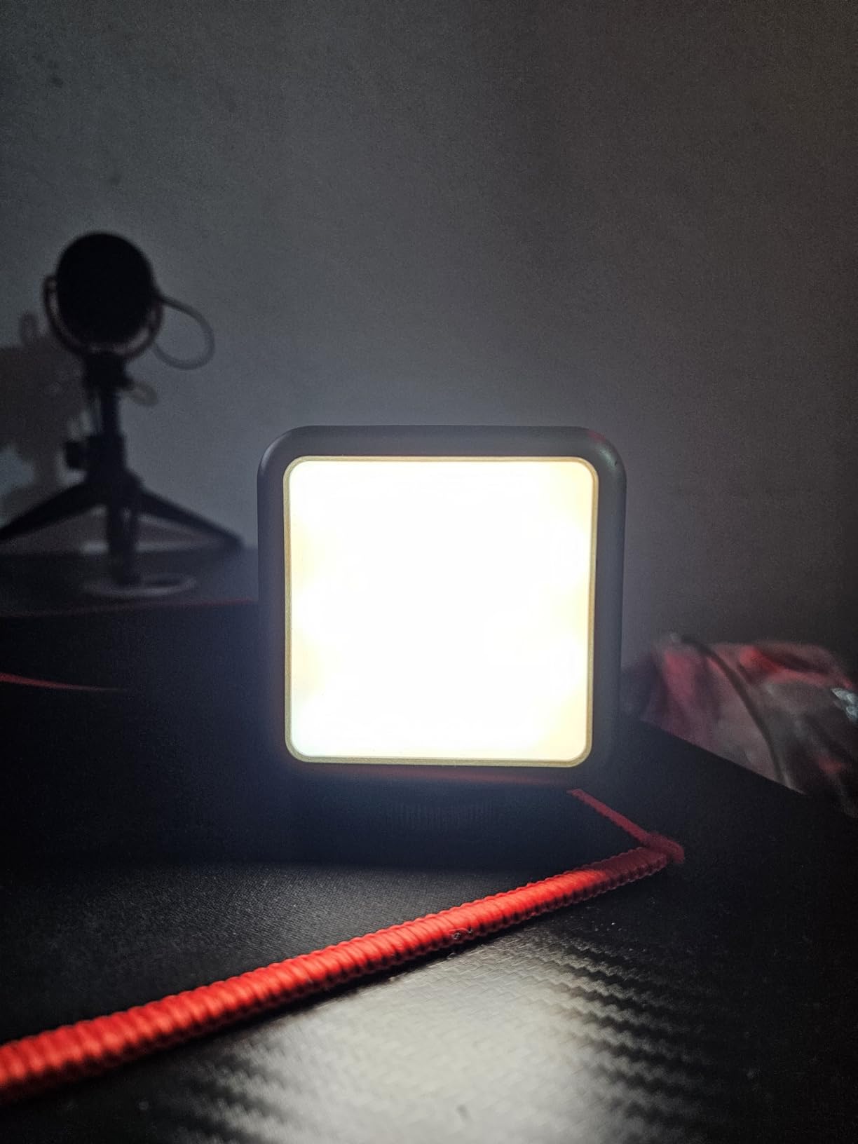ULANZI VL49 RGB Video Lights LED Camera Light with 3 Cold Shoe & 1/4 Screw | 2500-9000K CRI 95+ 2000mAh Magnetic Rechargeable Small Camera Panel Fill Light for Photography, Content Creator, Streaming customer photo 1