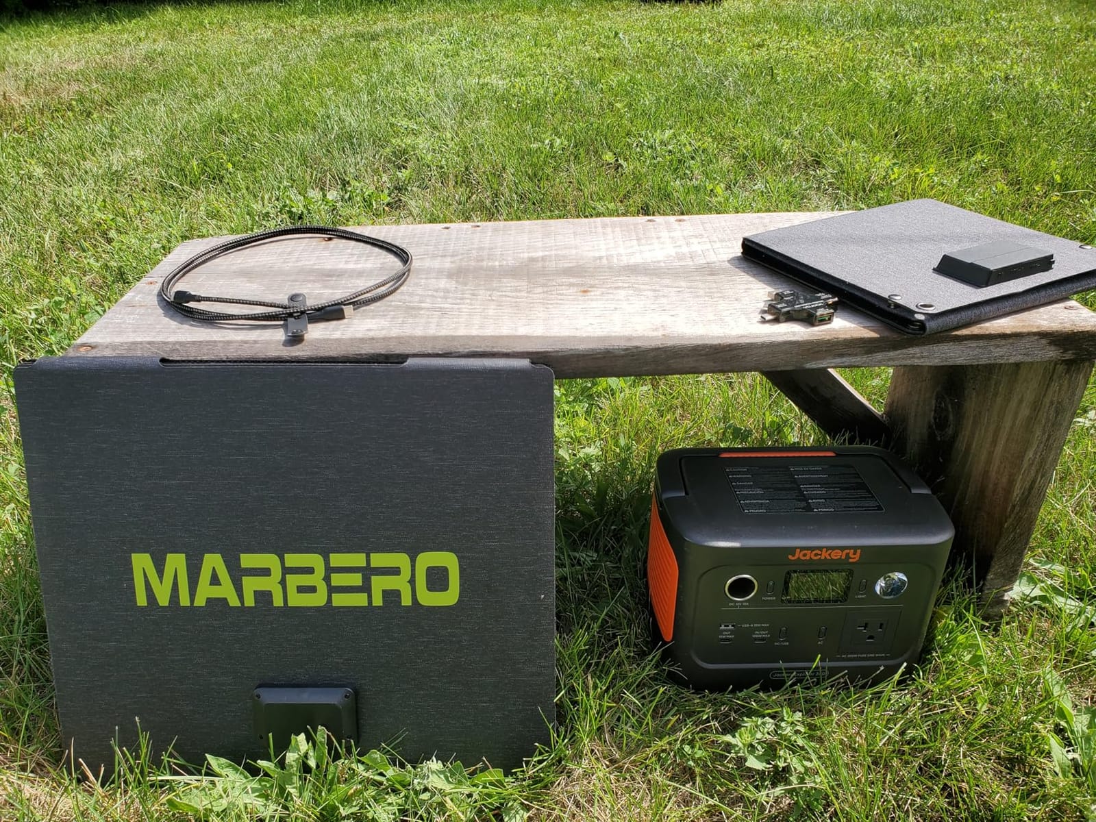 MARBERO Portable Solar Panel 30W Solar Panel Charger 23% High Efficiency Foldable Solar Panels QC3.0 USB & DC Port Compatible with Cell Phone Ipad Laptop IP65 Waterproof for Camping Outdoor Cloudy customer photo 1