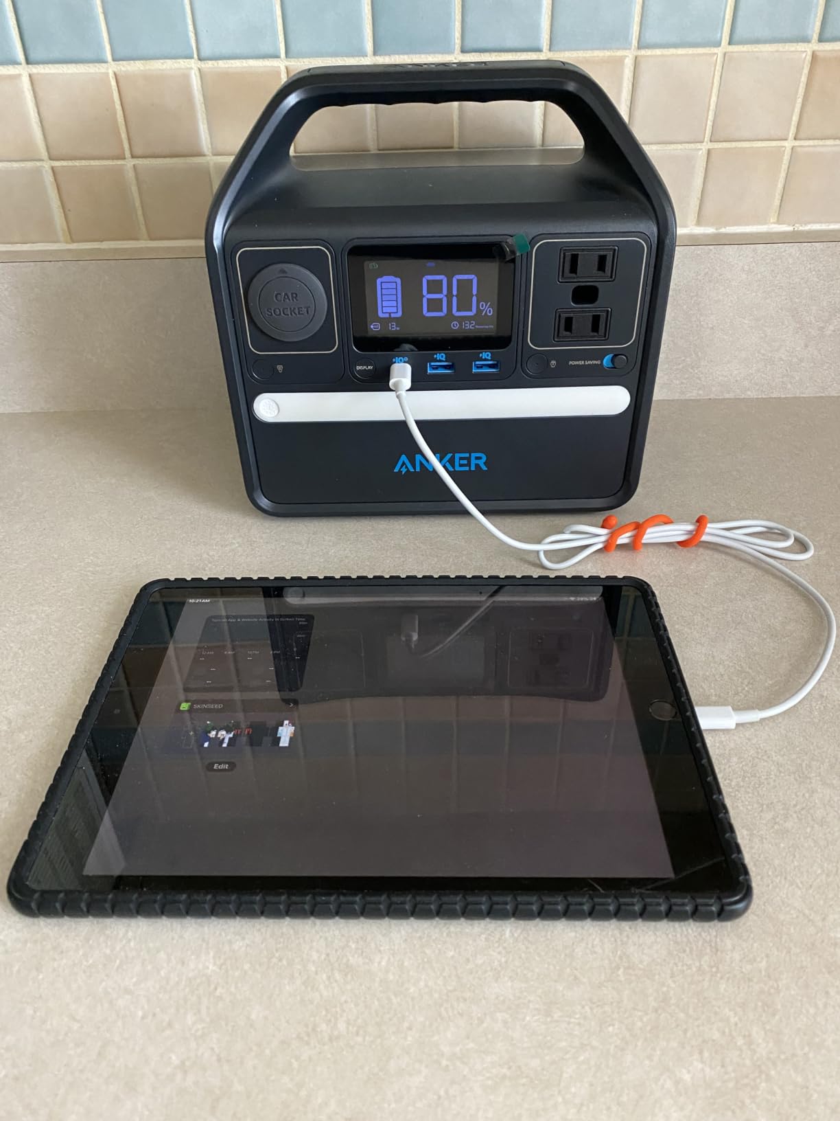 Anker 521 Portable Power Station Upgraded with LiFePO4 Battery, 256Wh 6-Port Powerhouse, 300W (Peak 600W) Solar Generator (Solar Panel Optional), 2 AC Outlets, 60W USB-C PD Output, Outdoor Generator customer photo 2