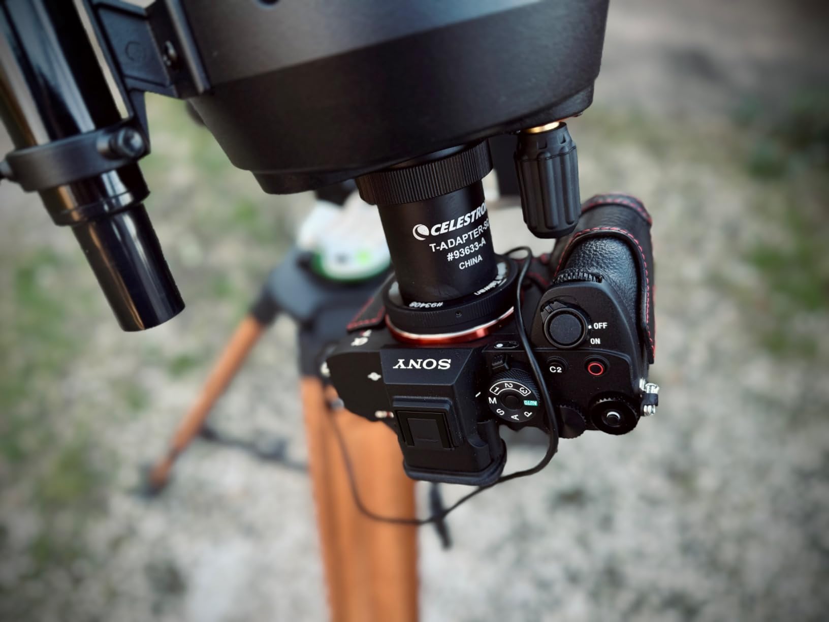 Celestron Telescope T-Ring for Mirrorless Sony E Cameras - Astrophotography | Turns Your Telescope into a Telephoto Lens, M42 T-Thread, Secure Camera Connection, Prime Focus Imaging customer photo 1
