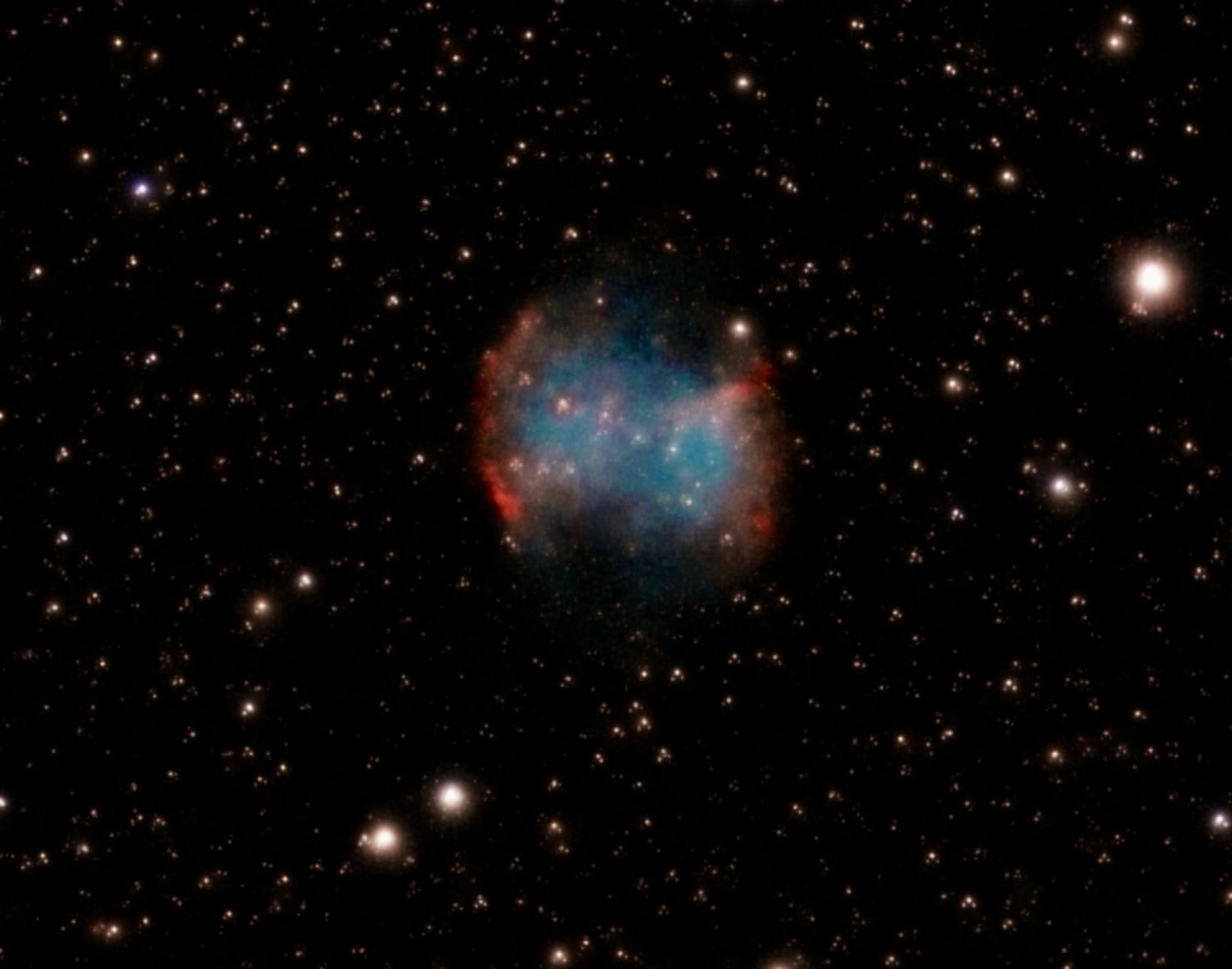 EVSCOPE 2 - UNISTELLAR Smart Telescope (with Eyepiece), 114mm f/4 (450mm) Digital & Computerized, App-Controlled Motorized Alt-Az, Manual Fine Focus, RAW/FITS Export, 64GB, Tripod, 9h Battery customer photo 2