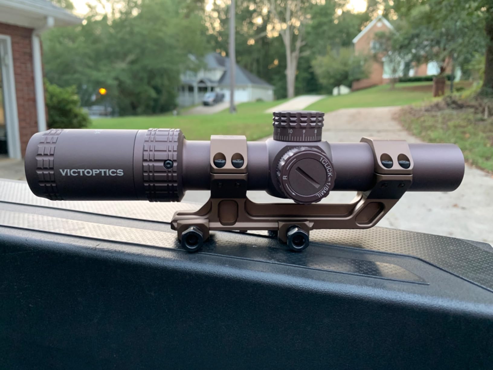 VICTOPTICS 1-6x24 30mm Tube Second Focal Plane Riflescope Illuminated Red & Green MIL Reticle LPVO Rifle Scope Zero Reset Turret Lock w/Weaver Scope Rings for Tactical Competition Hunting customer photo 1