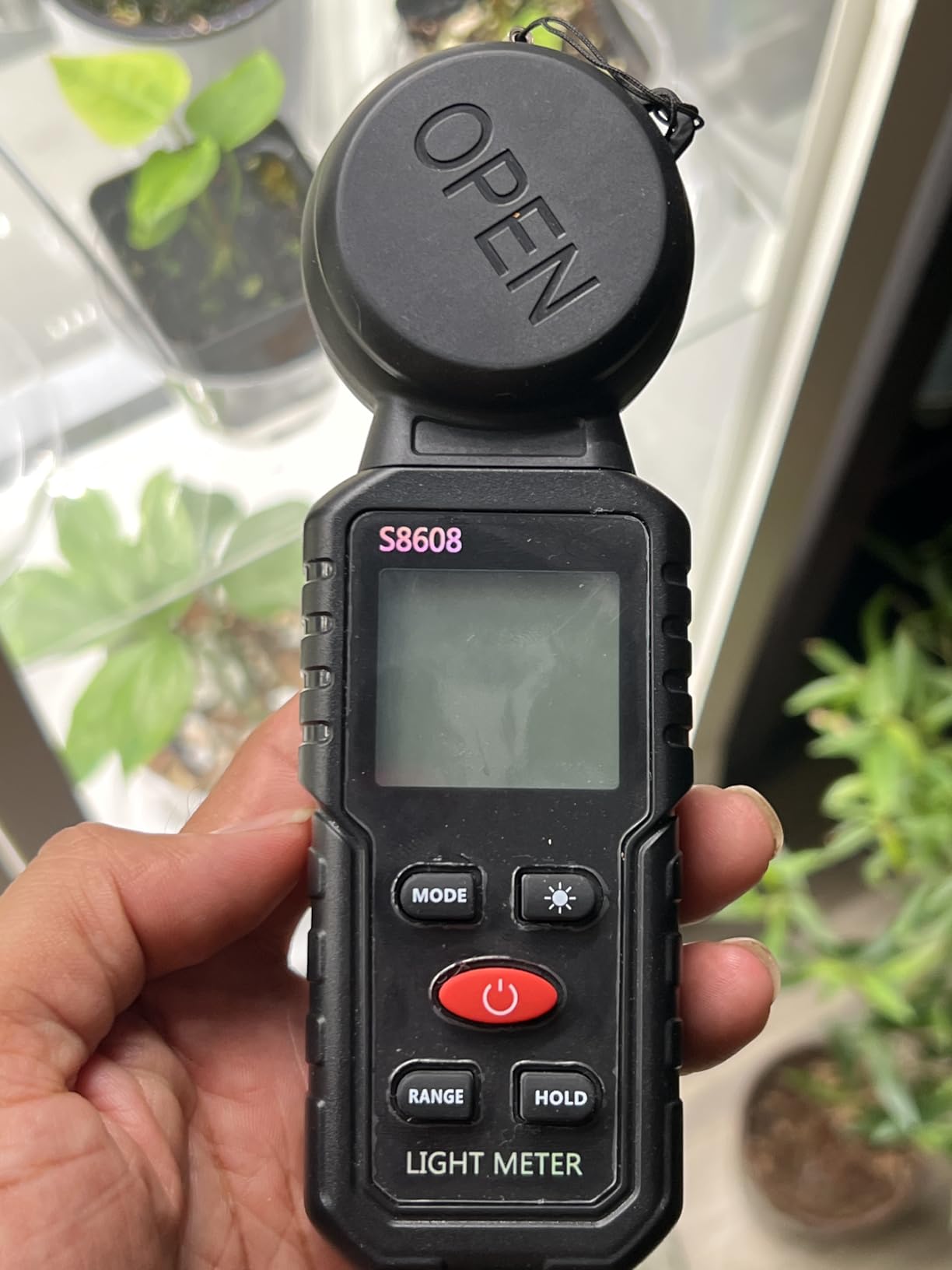 Mcbazel Digital Illuminance Light Meter, Photometer Light Intensity Sense Tester with LCD Display,Lux Meter Range up to 200,000 Lux for Grow Plants/Photography/Indoor/Garden customer photo 2