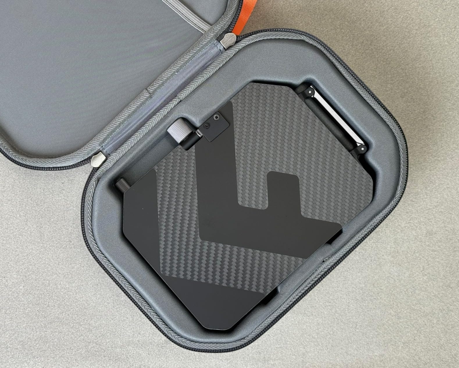 K&F CONCEPT Mini Matte Box, DSLR Mattebox with Carbon Fiber Top Flag Square Filters Trays, for 67/72/77/82/95mm Lenses, for 4x5.65 Square ND UV Filter/Circular Filter customer photo 2